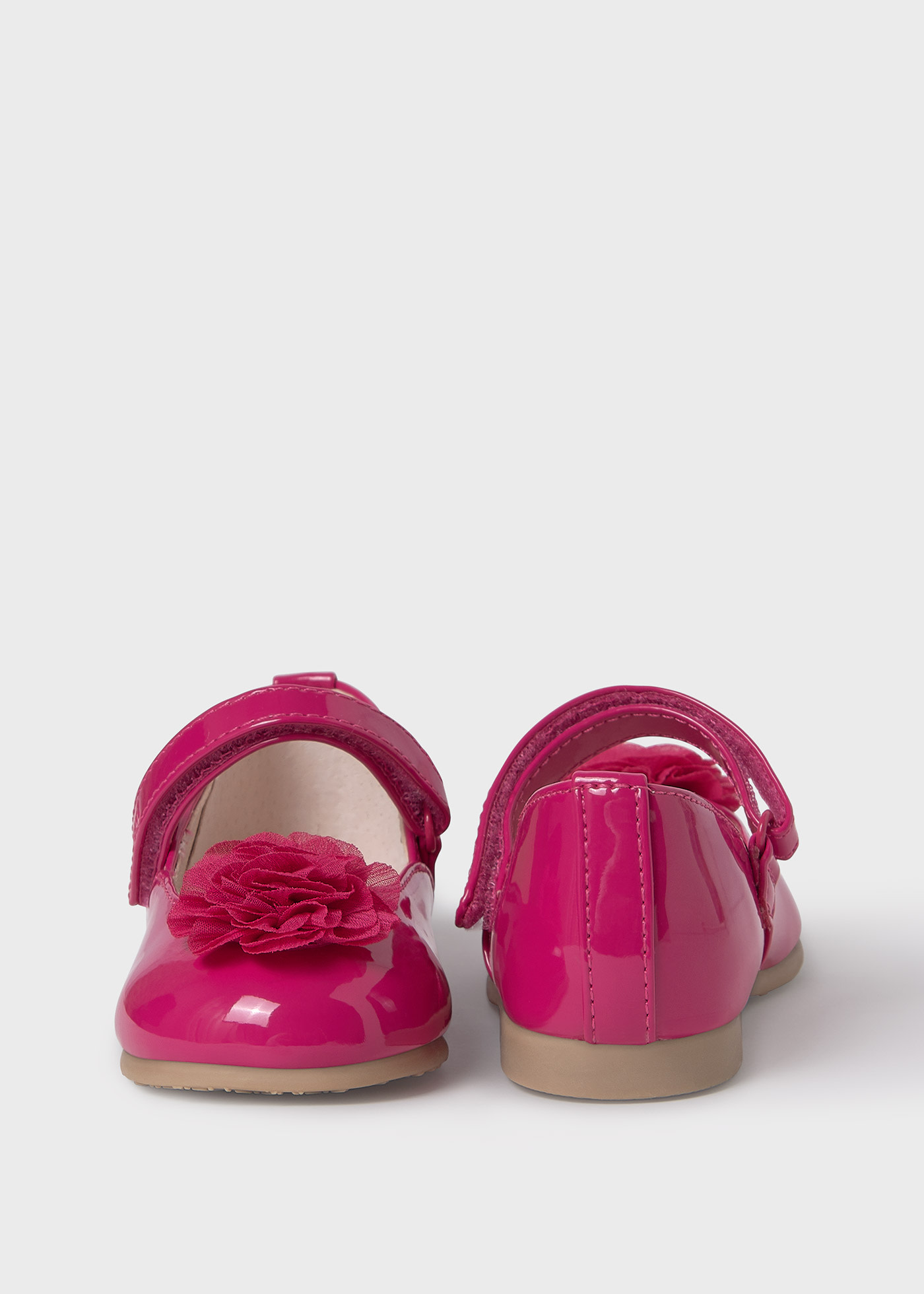 Ballerine in vernice con soletta in pelle sostenibile bambina