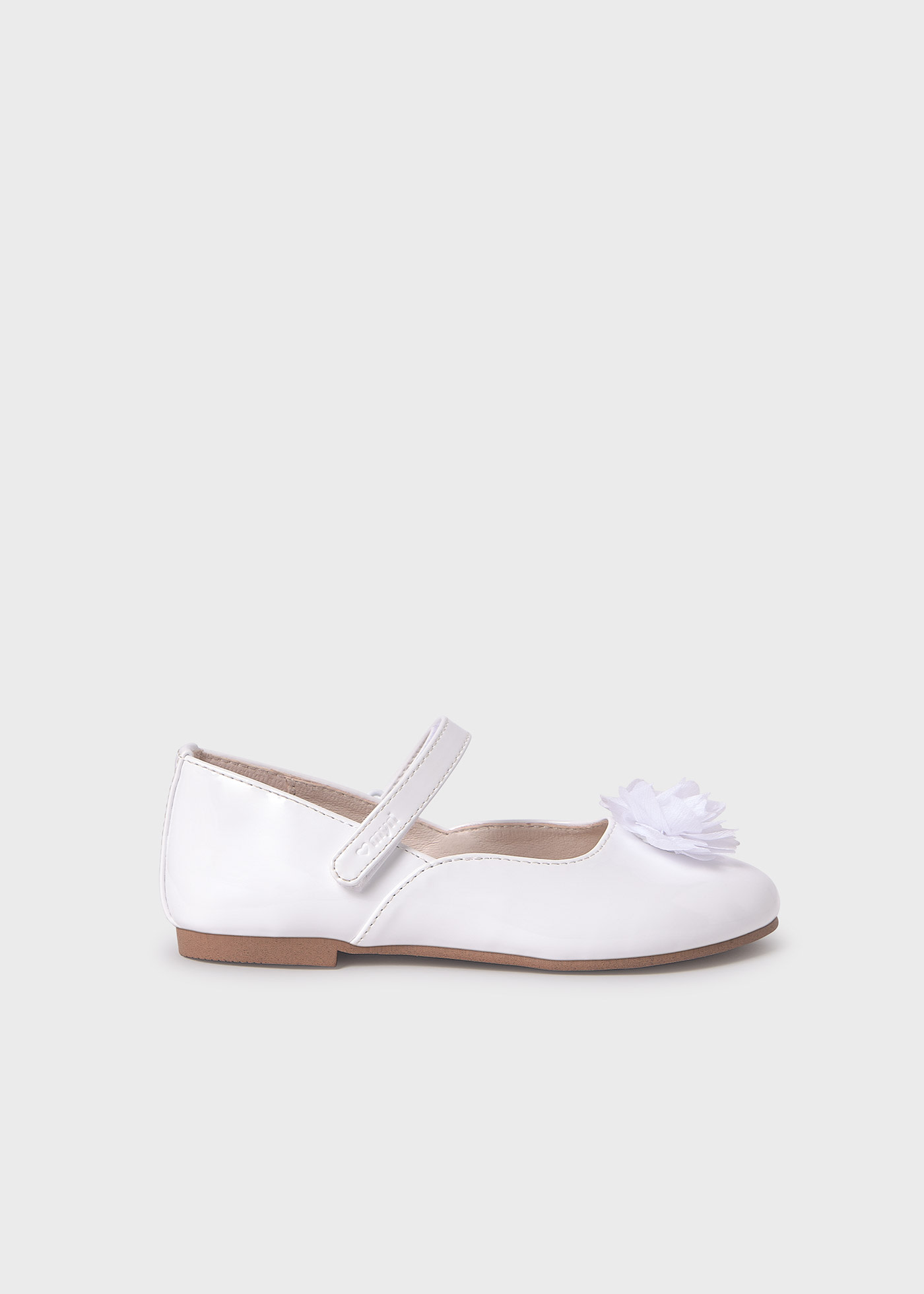 Girls mary jane sustainable patent leather