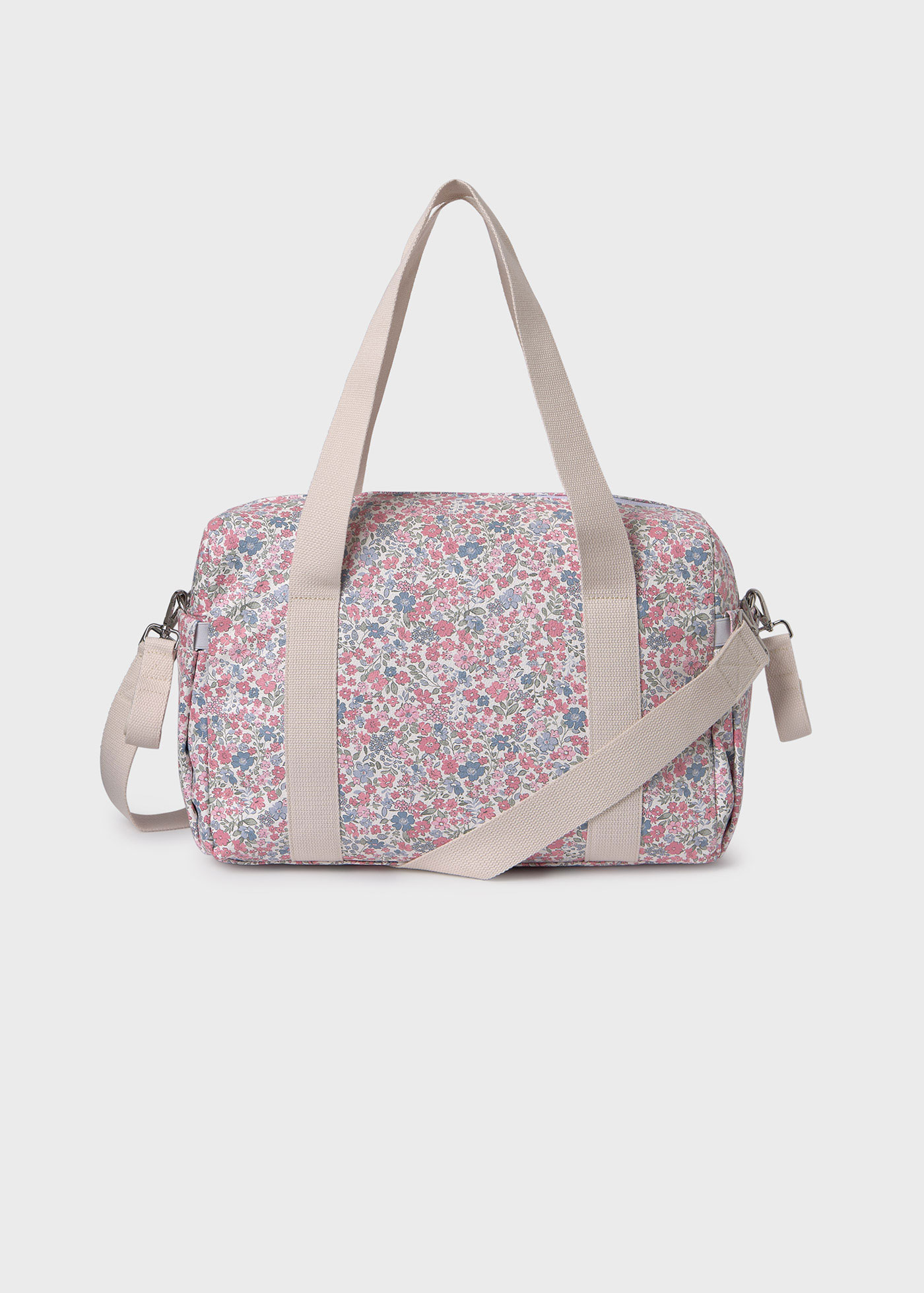 Bolso con accesorios estampado bebé