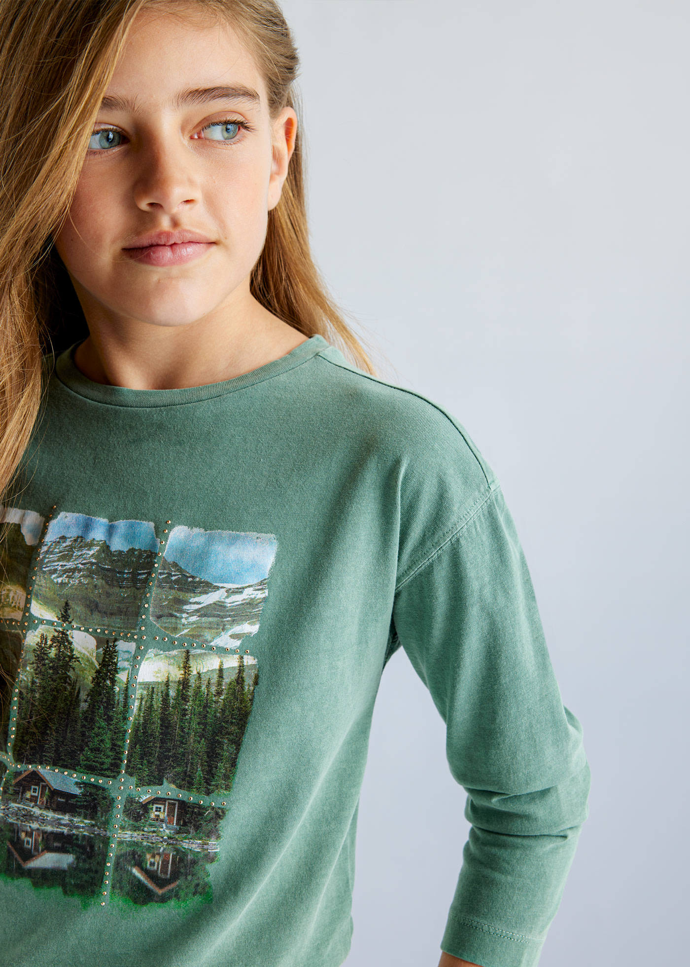 Girl Relaxed Shoulder T-Shirt