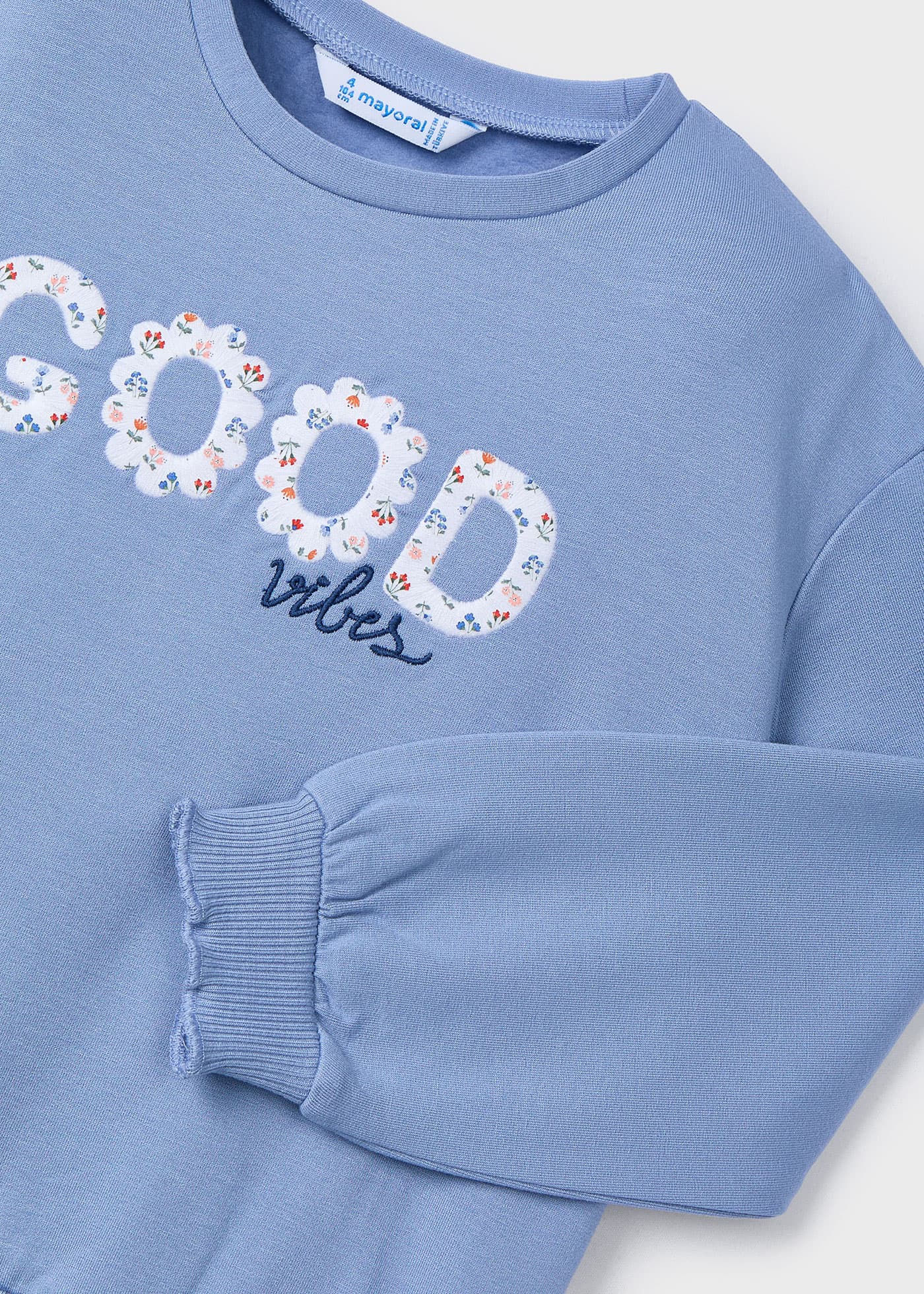 Sudadera con bordado estampado niña