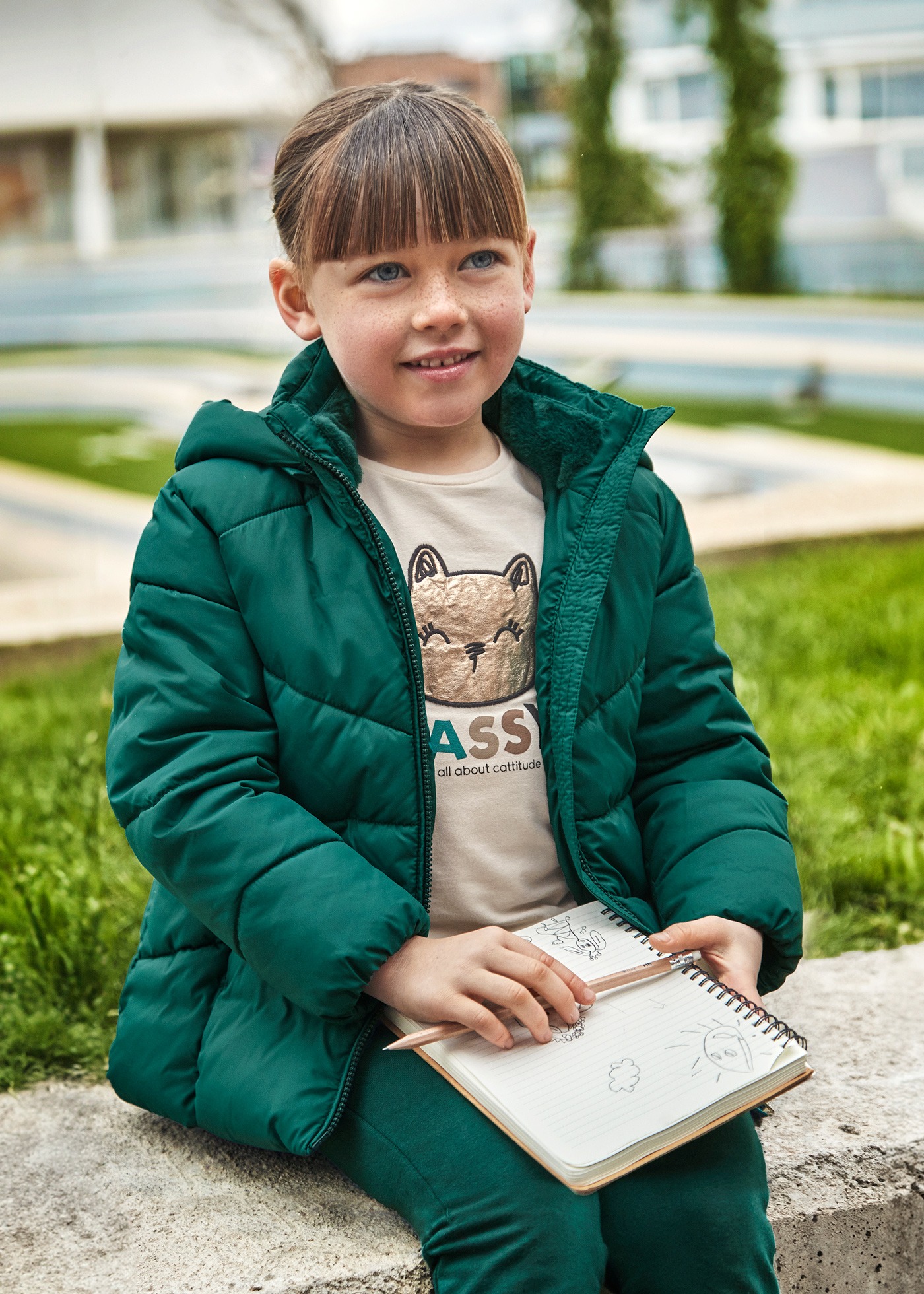 Chamarra colegial básica niña