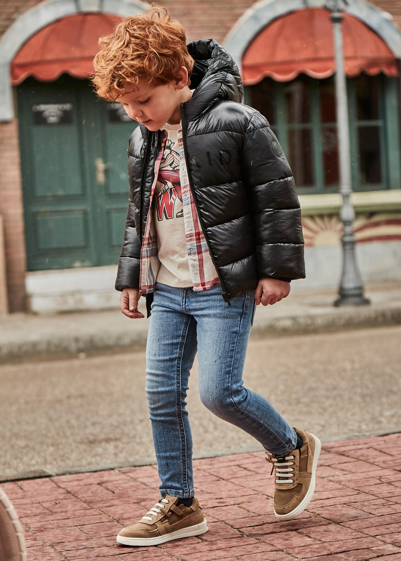 Pantalon en denim coupe ajustée basique garçon