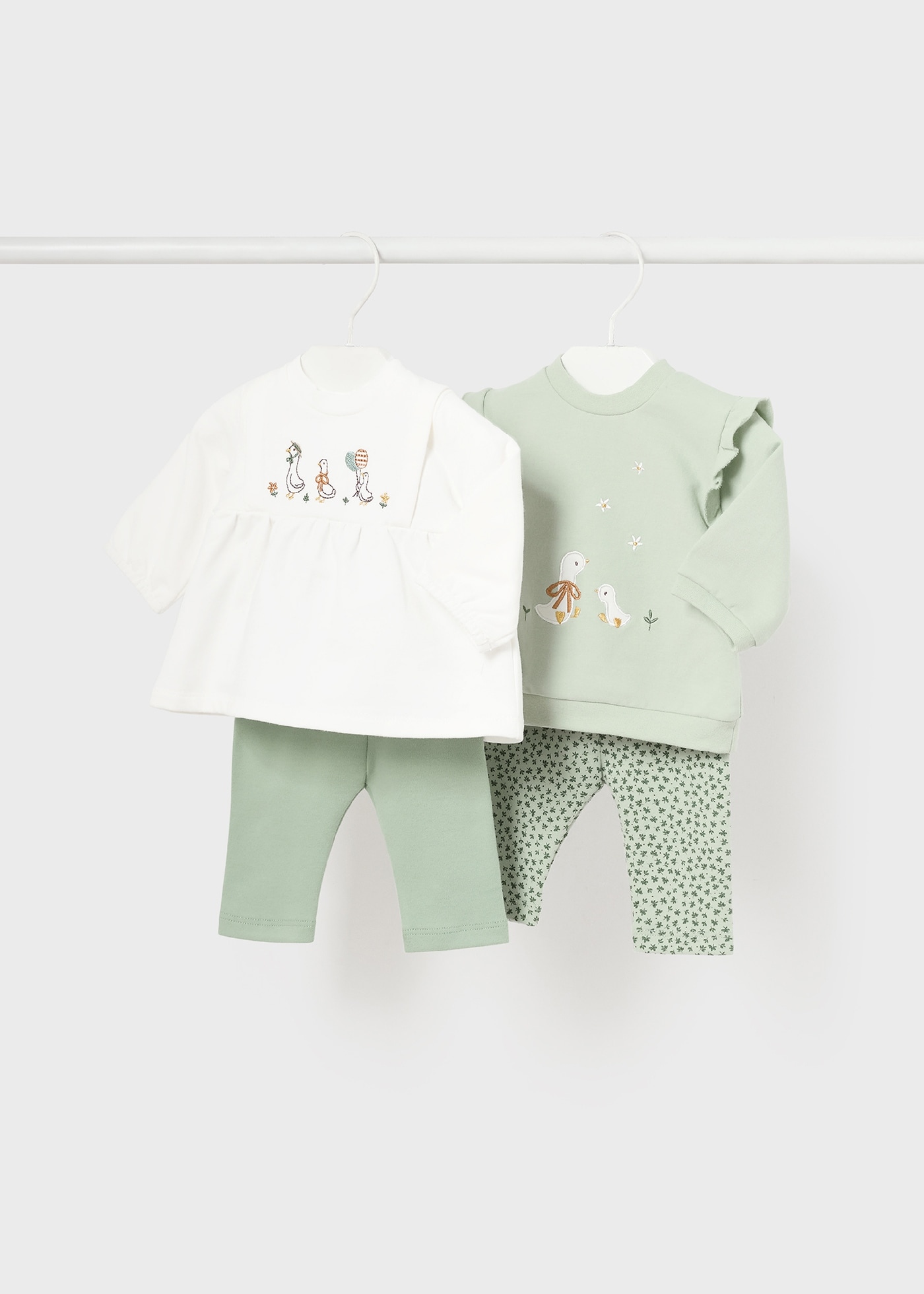 Completo 4 pezzi neonata