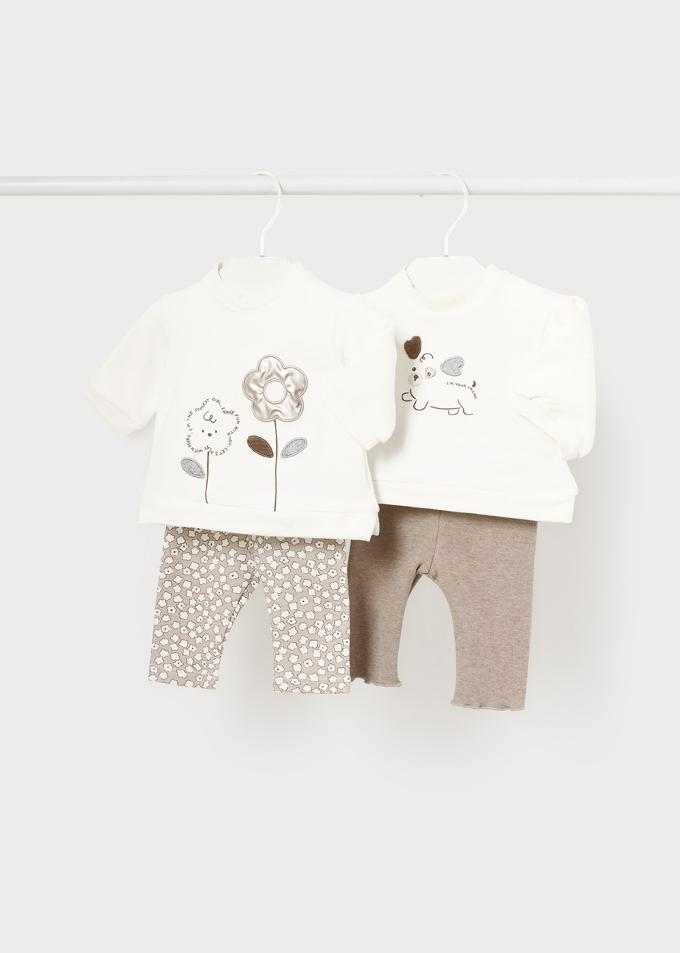 Newborn Girl 4 Piece Set with Leggings