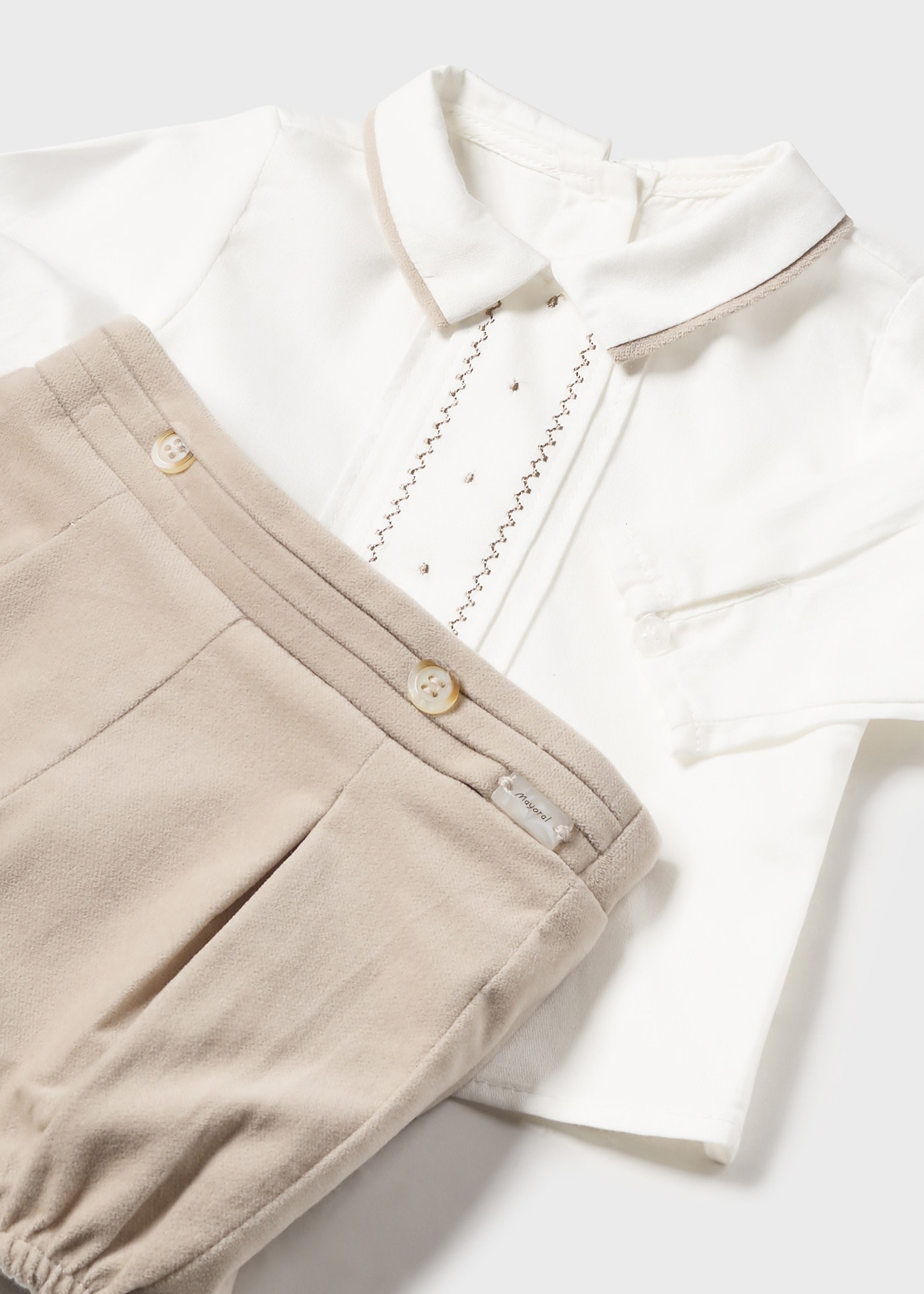 Completo pantaloncino e camicia neonato