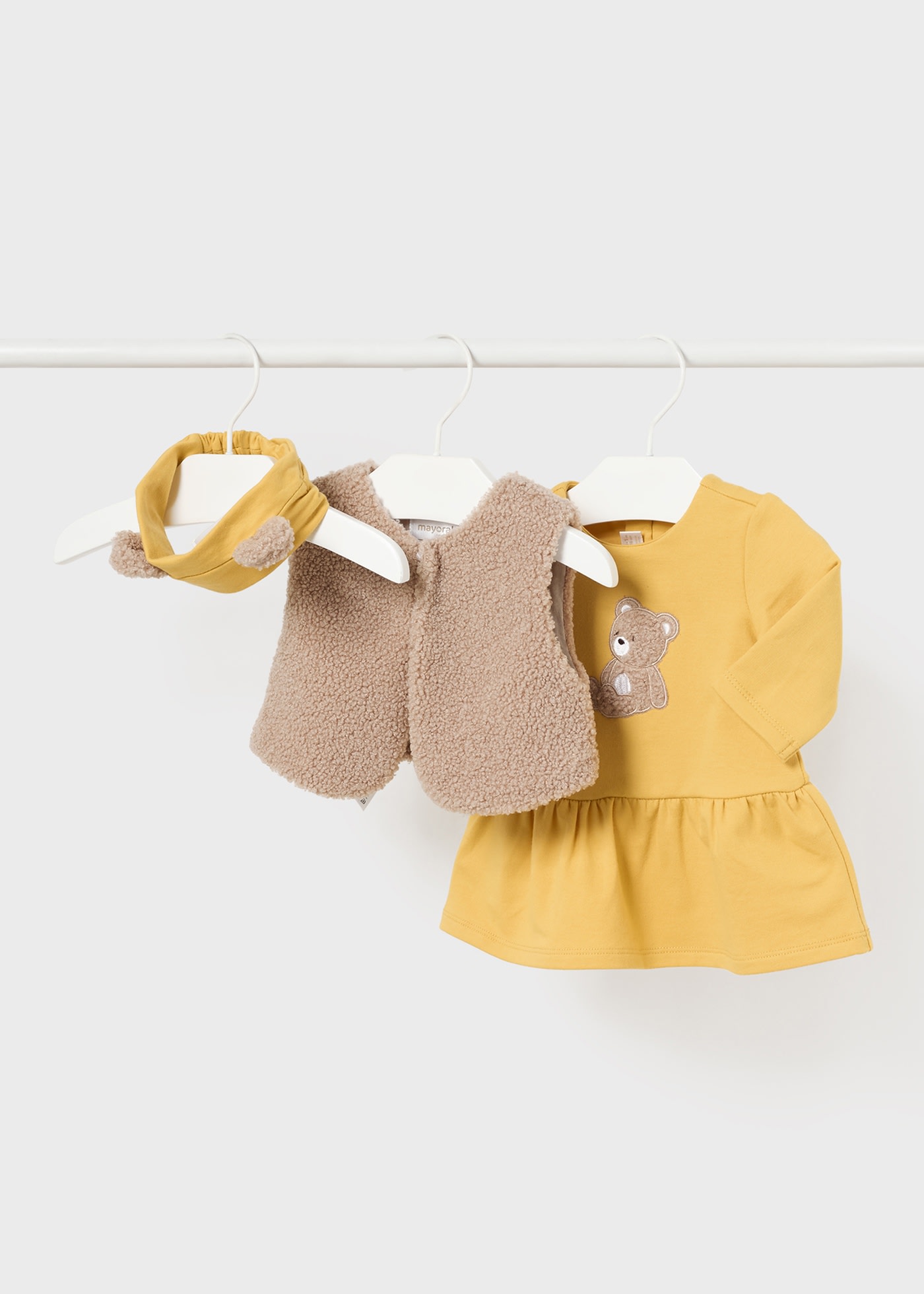 Newborn Girl 3 Piece Set with Faux Fur Vest