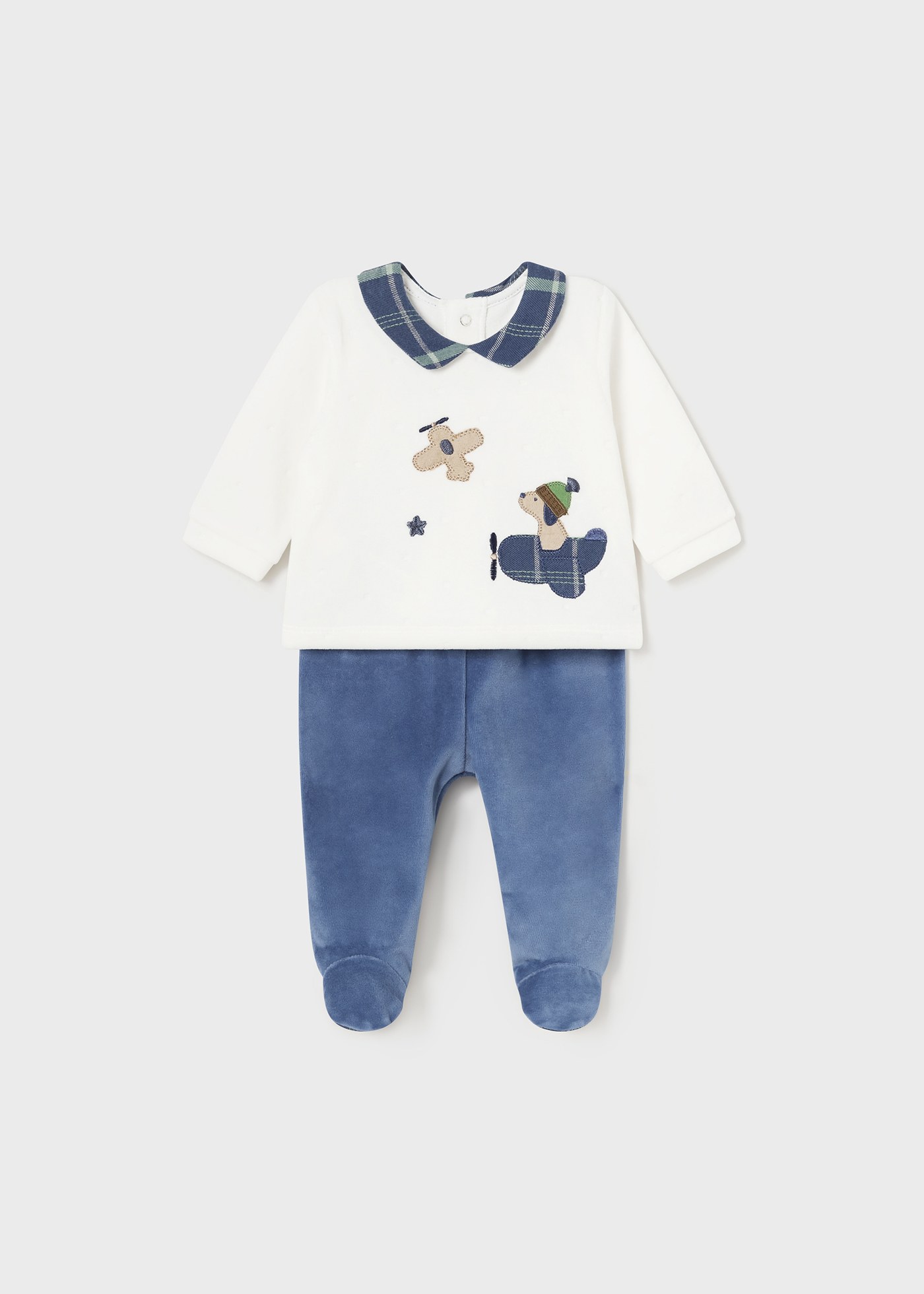 Set pantaloni cu botosei si tricou nou-nascut