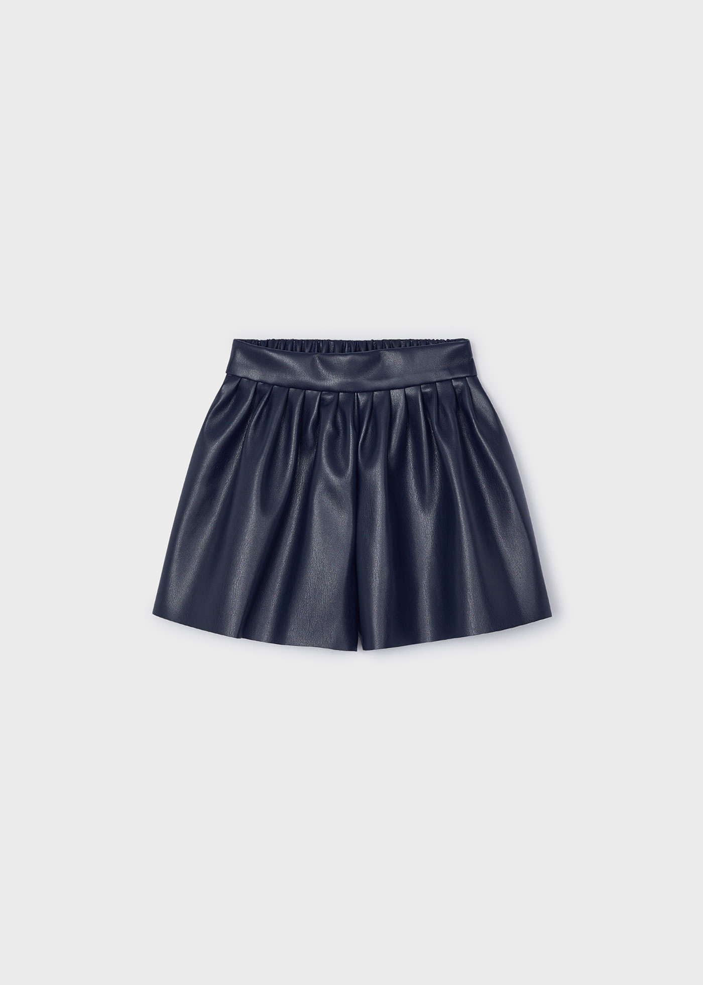 Pantalón corto polipiel niña