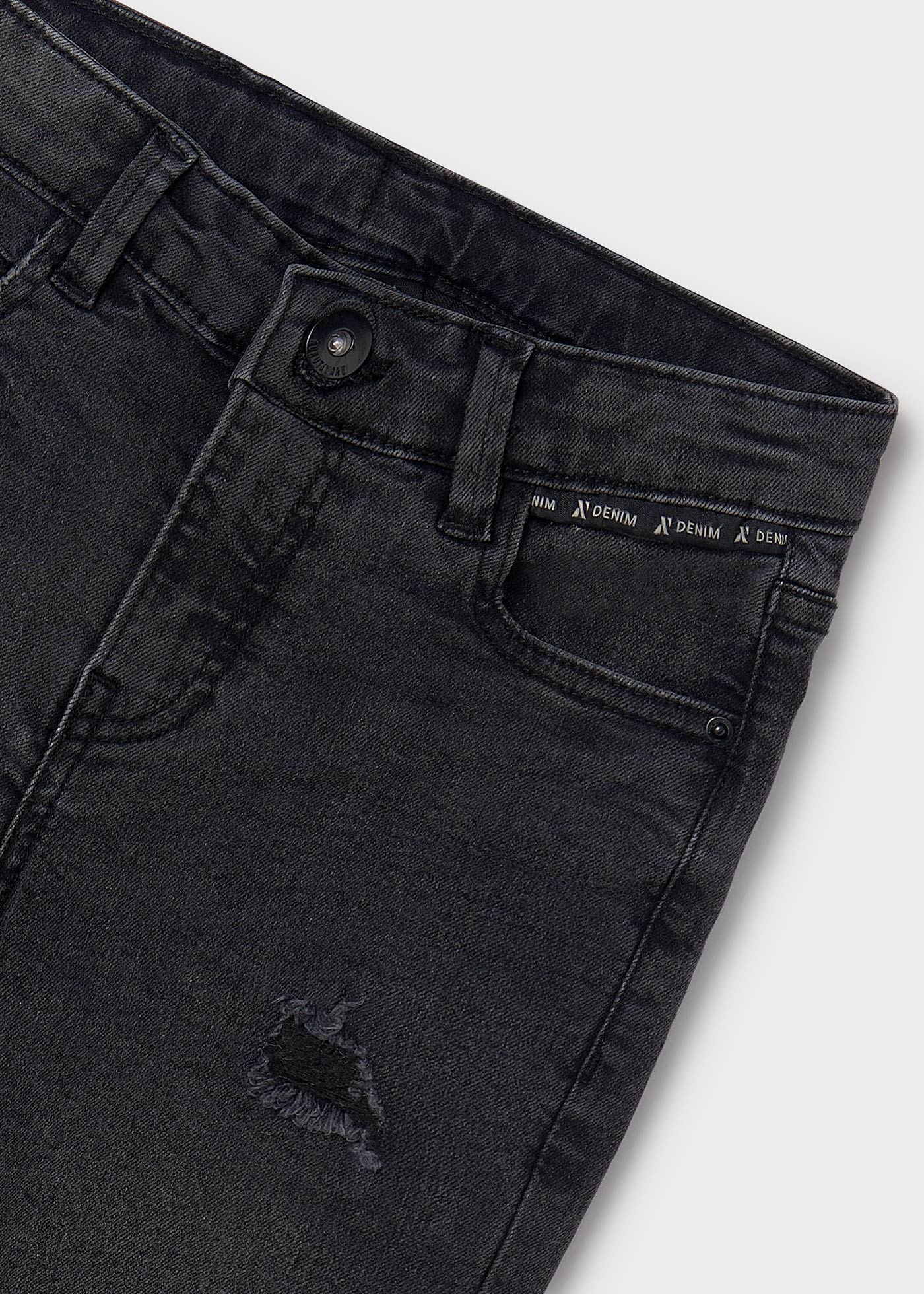 Jeans effetto strappato ragazzo