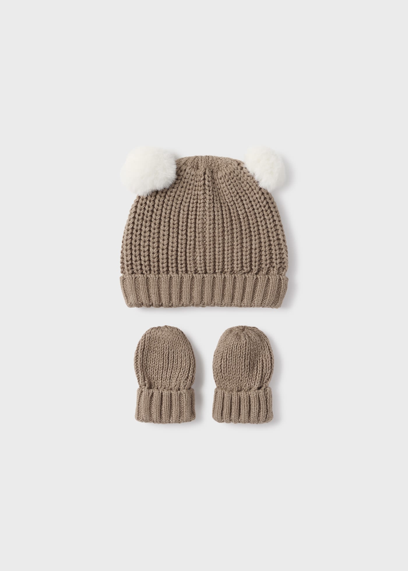 Set gorro y manoplas recien nacido on sale