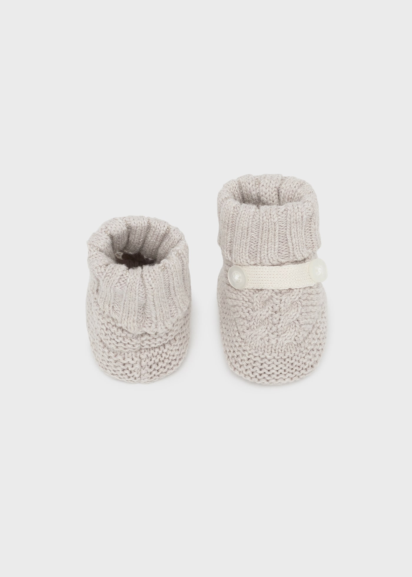 Newborn Knit Booties