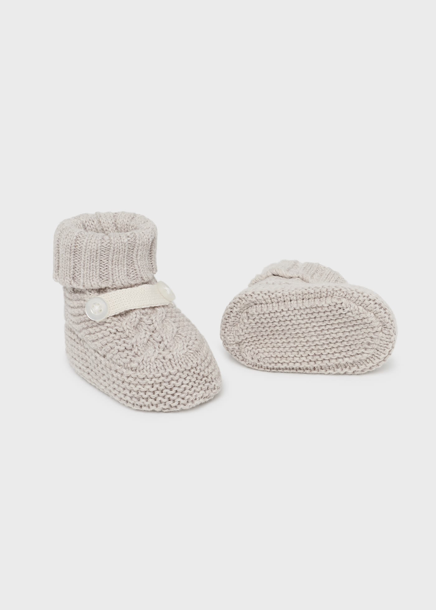 Newborn Knit Booties