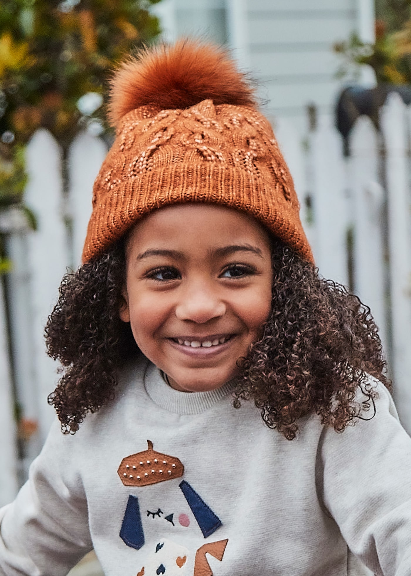 Bonnet à pompon fille