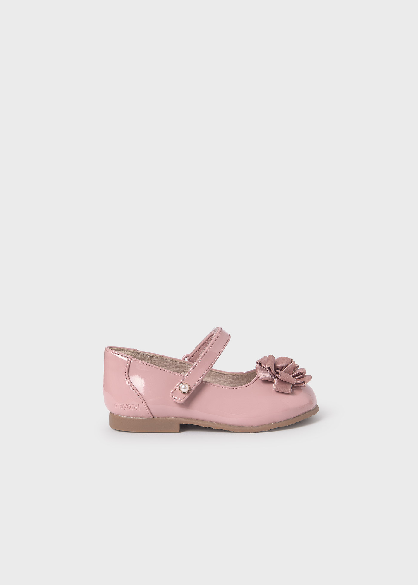 Ballerines en cuir verni fleurs bébé