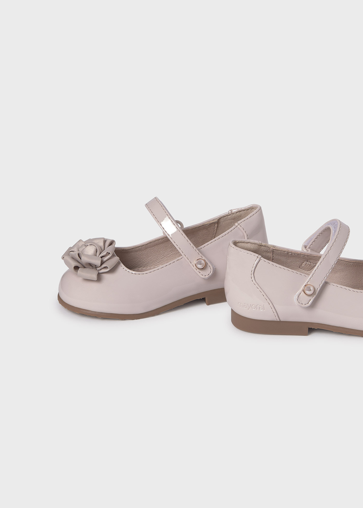 Mary jane en cuir verni fleur fille