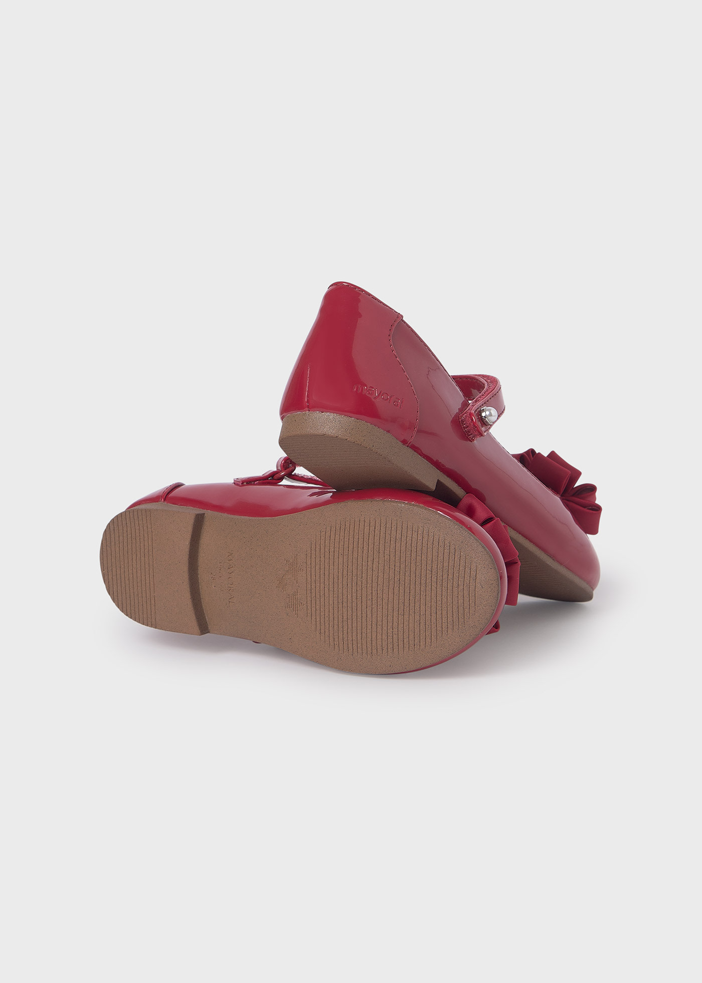 Ballerine vernice fiore ragazza