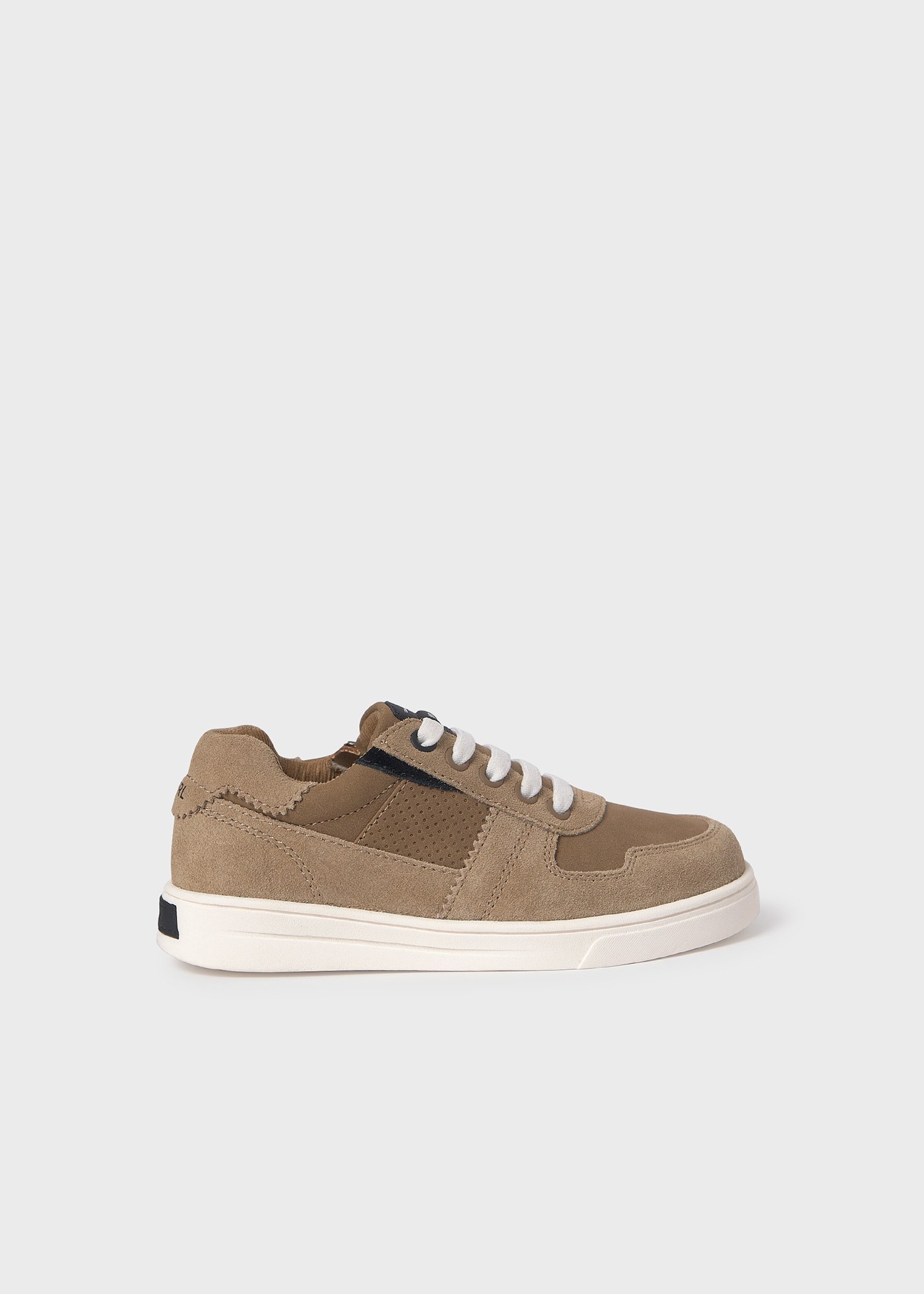 Buty dla chłopca