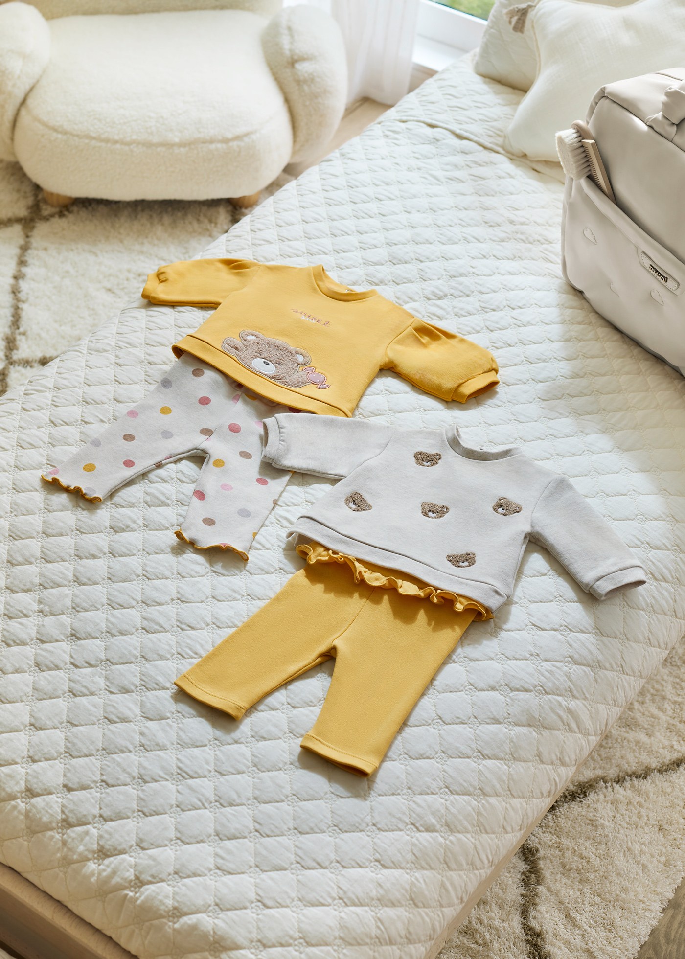 Completo 4 pezzi neonata