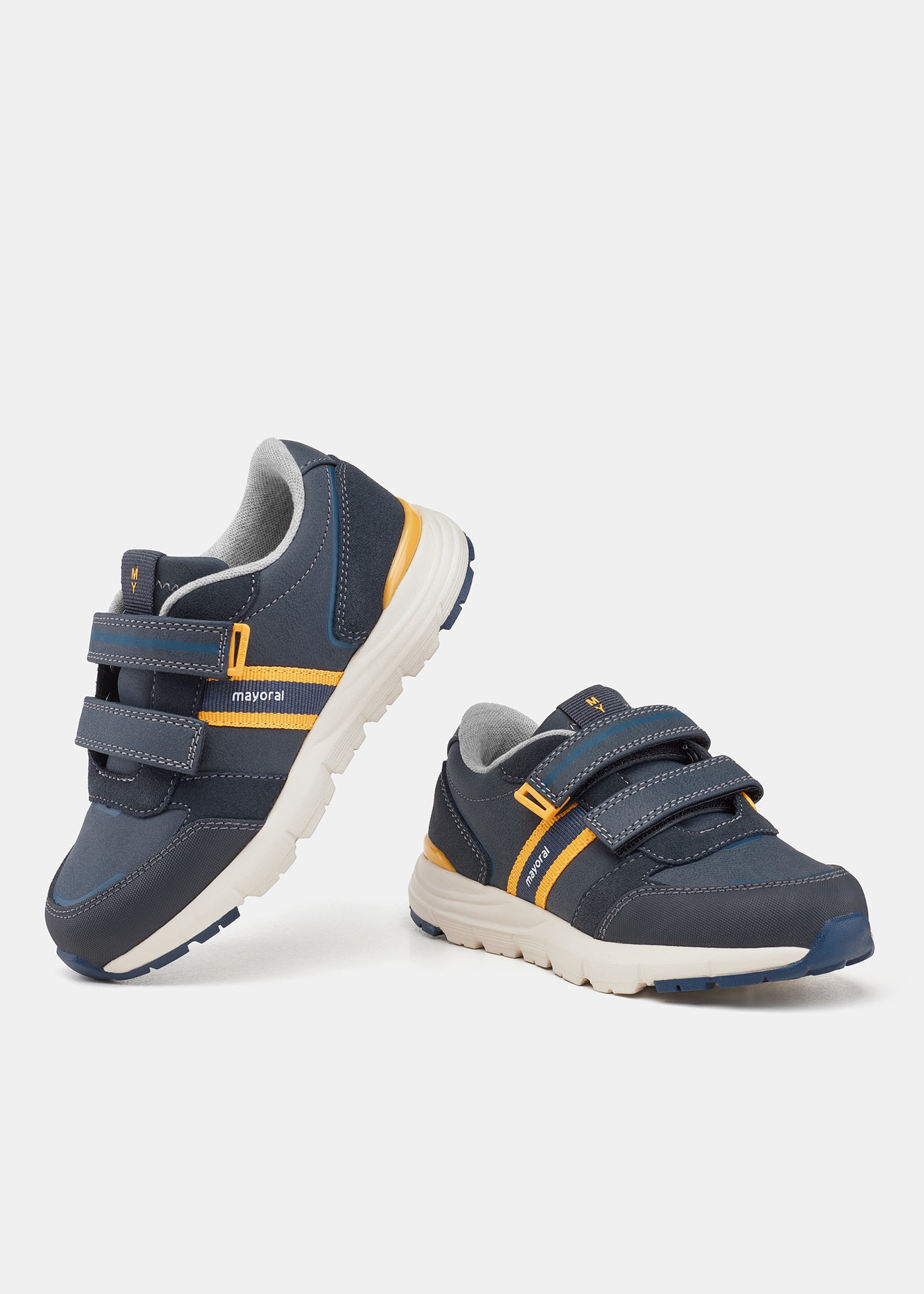 Buty sportowe dla chłopca