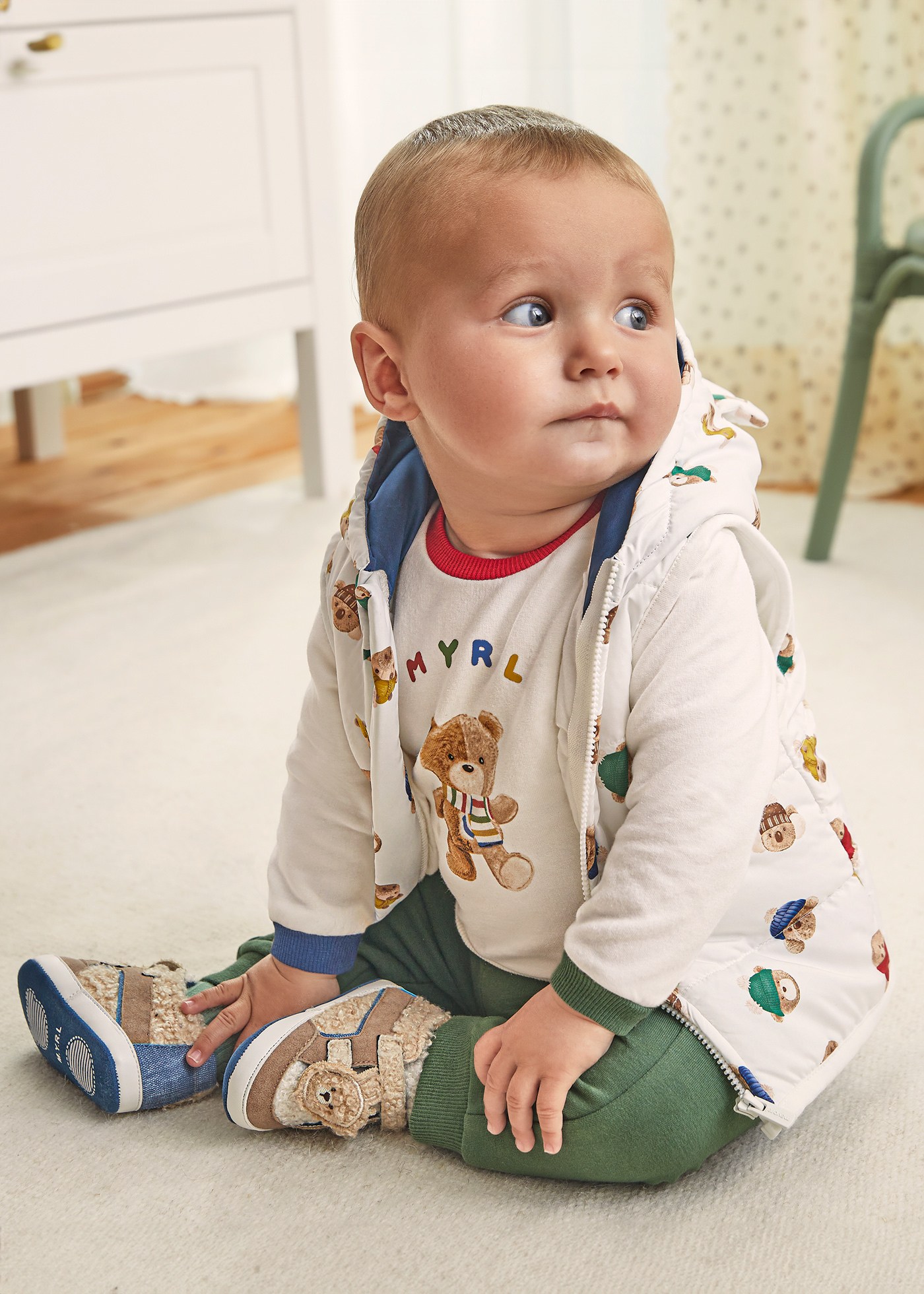 Tracksuit and printed vest newborn baby boy