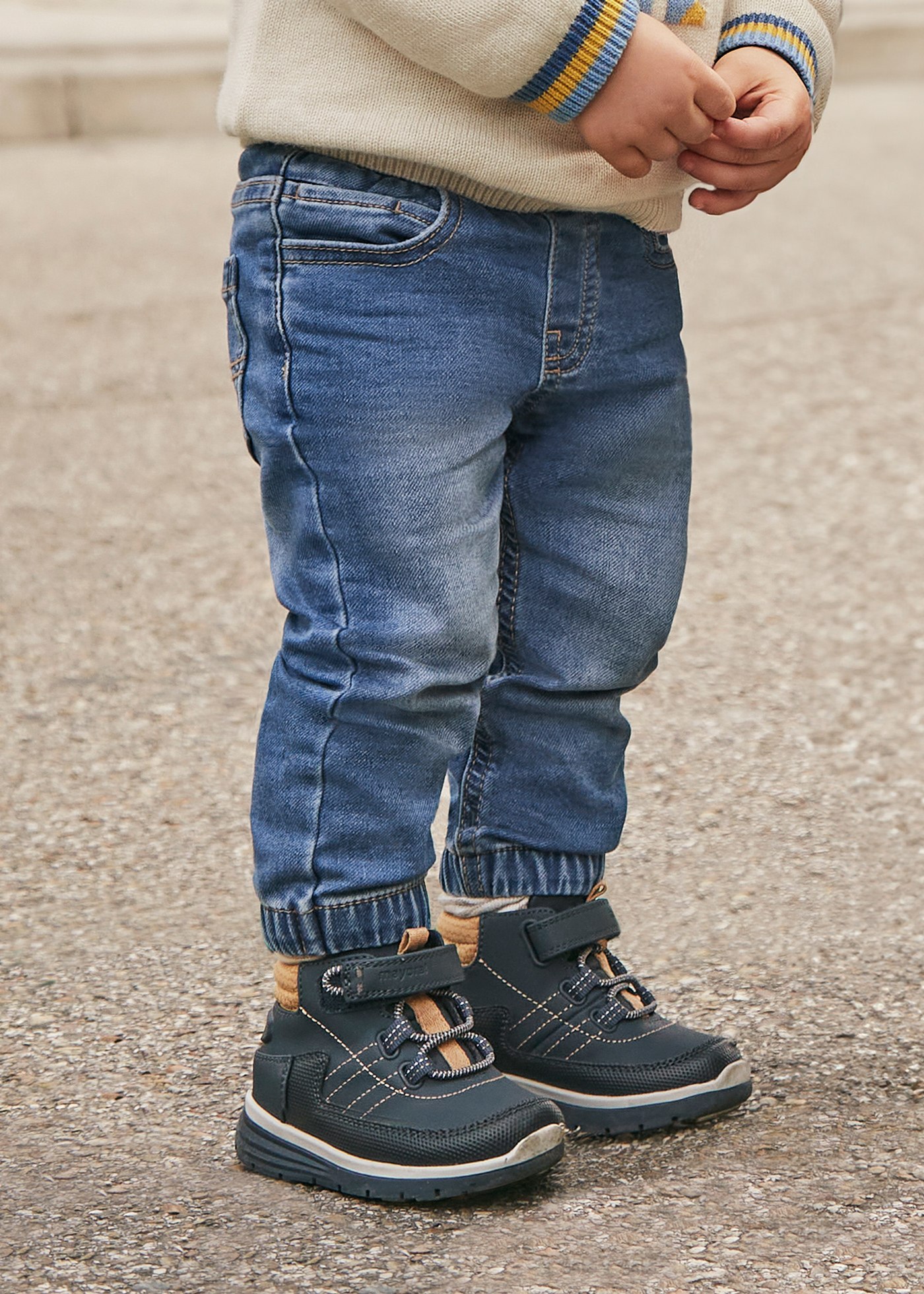 Pantalon en denim jogger bébé