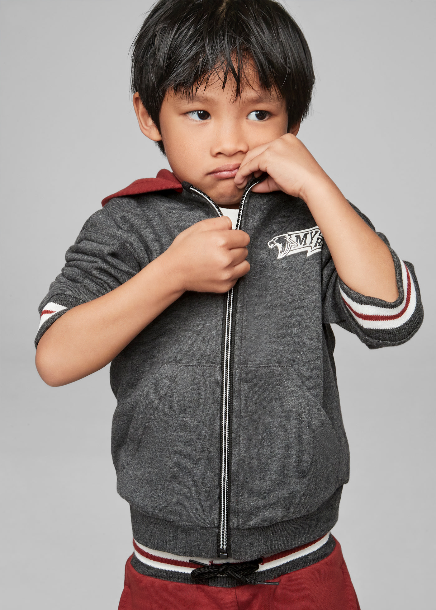 Tracksuit with t-shirt for boys