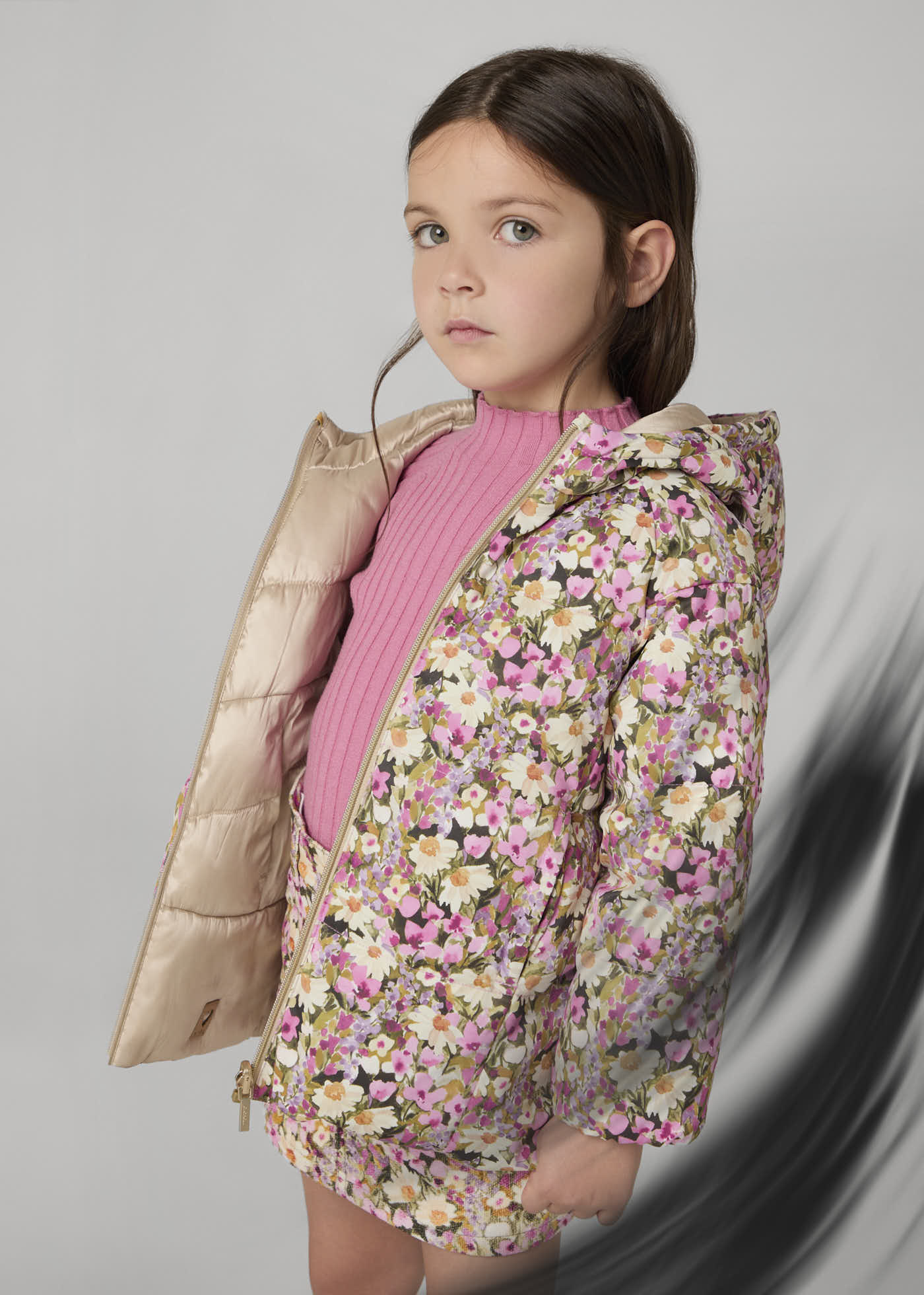 Reversible quilted jacket for girls