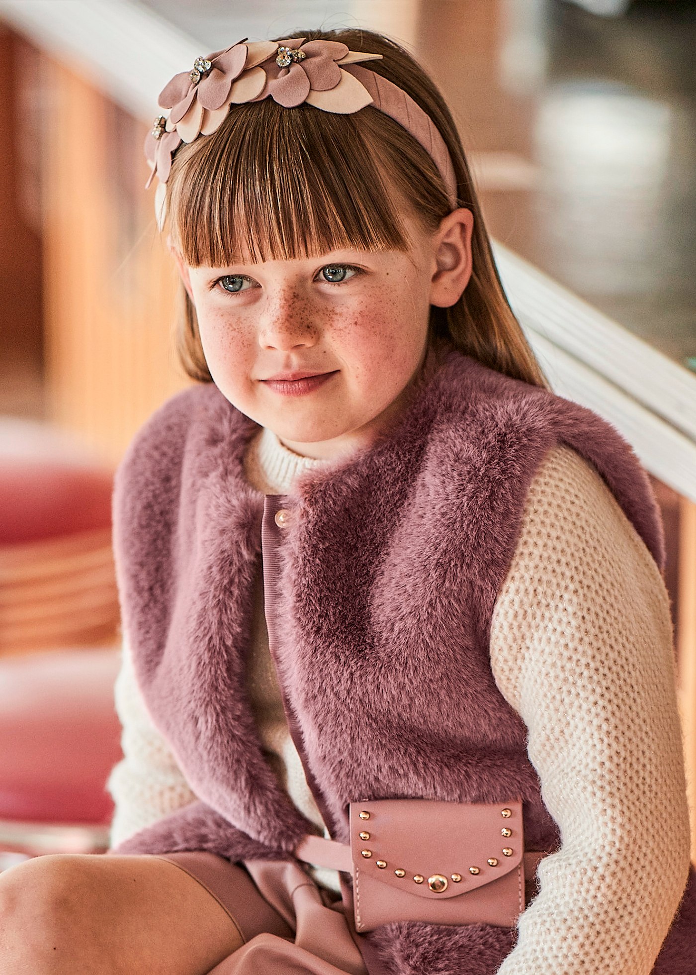 Gilet pellicciotto con cintura bambina
