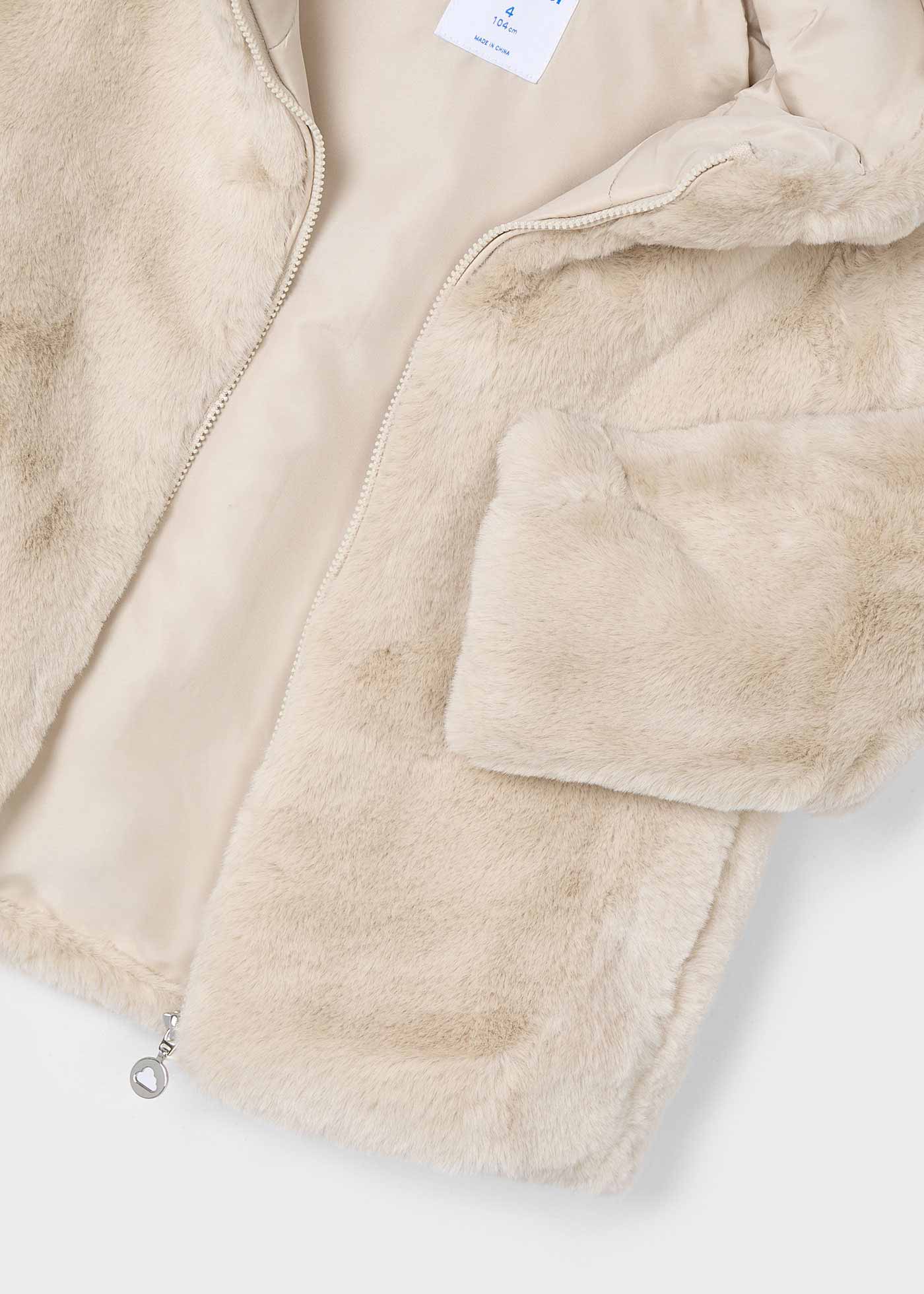 Manteau de fourrure fille