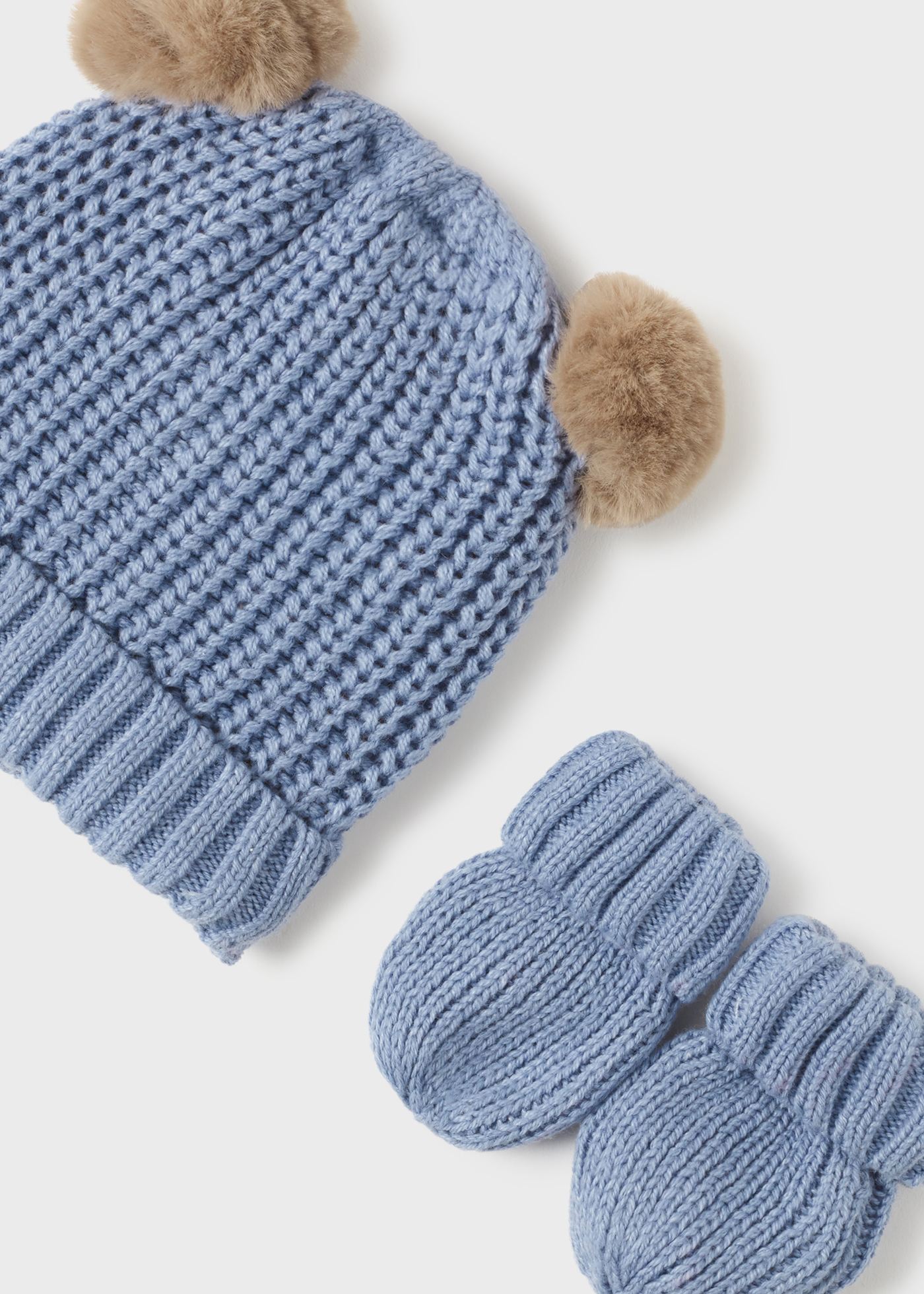 Newborn Knit Hat and Mittens Set