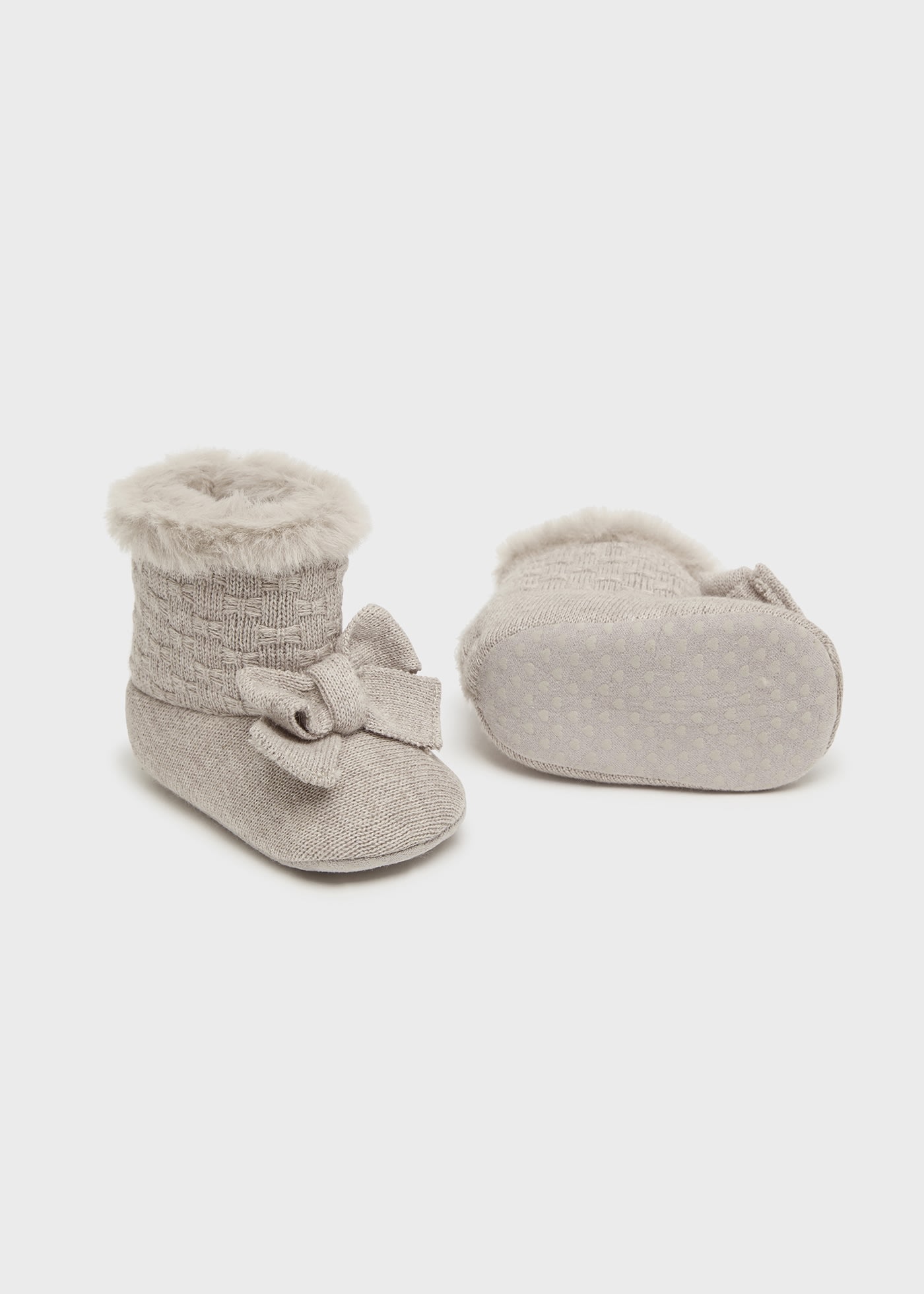 Newborn Girl Knit Fur Boots