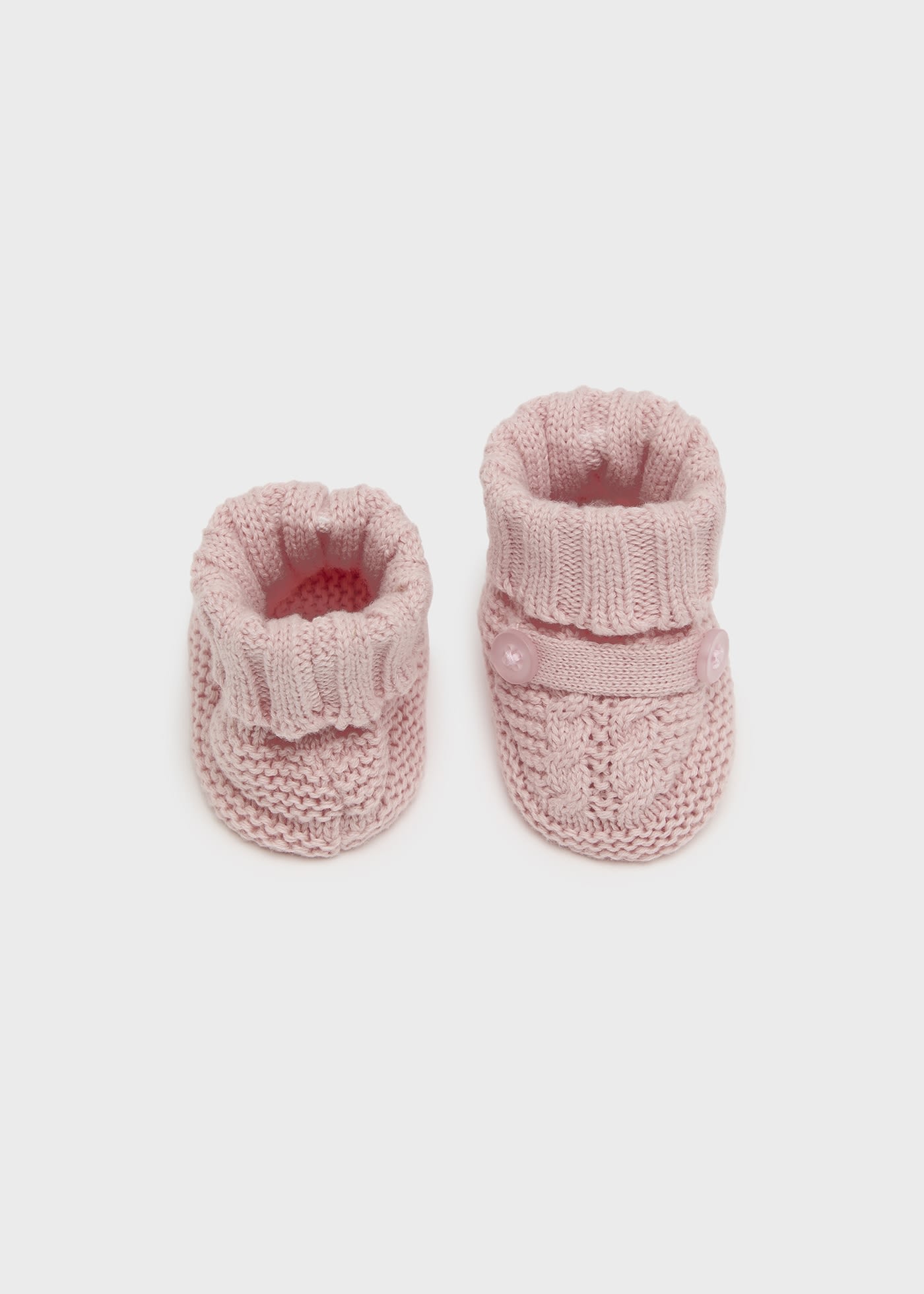 Newborn Knit Booties