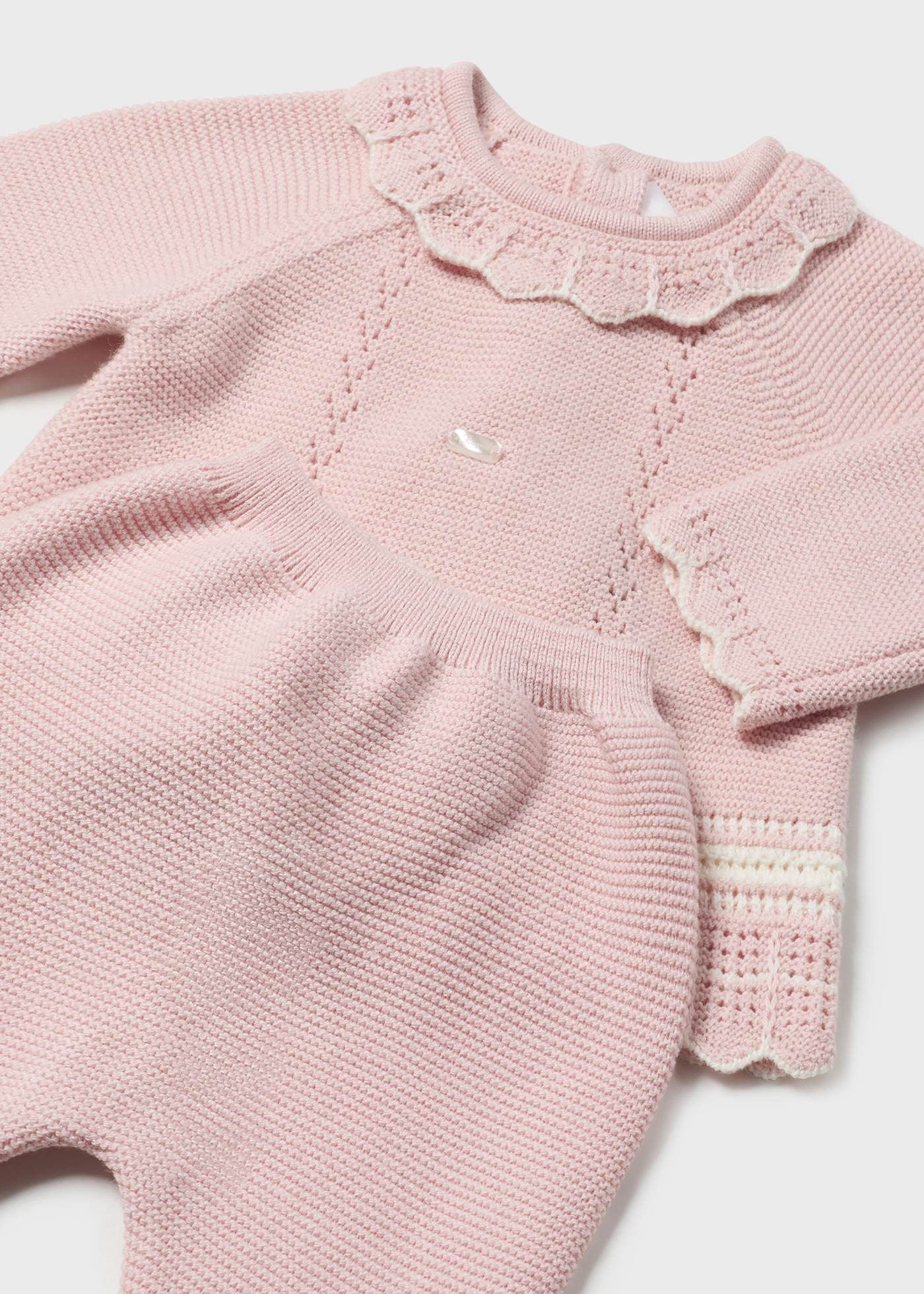 Ensemble guêtre et pull tricot nouveau-né