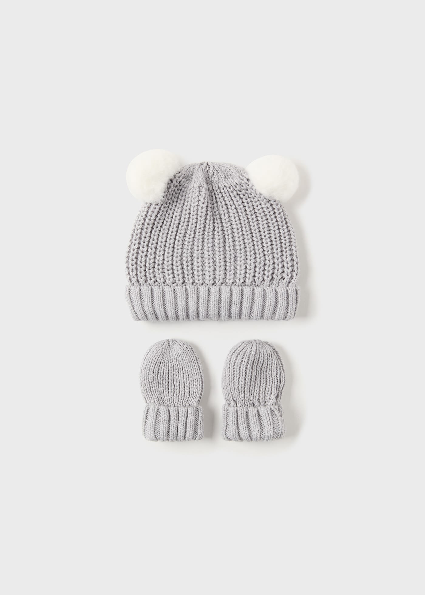 Set chapeau et moufles tricot nouveau-né