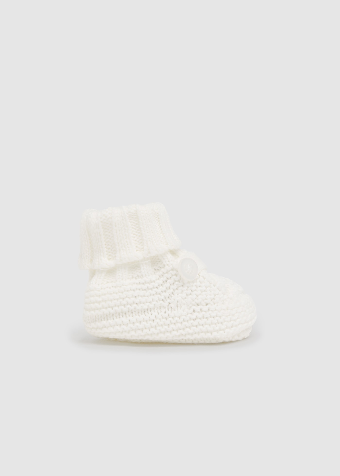 Newborn Knit Booties