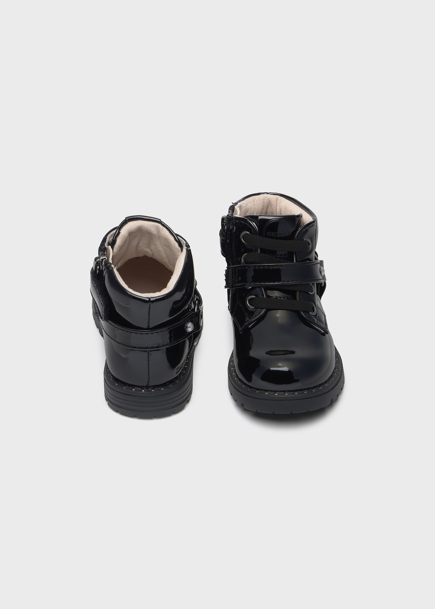 Botins charol bebé