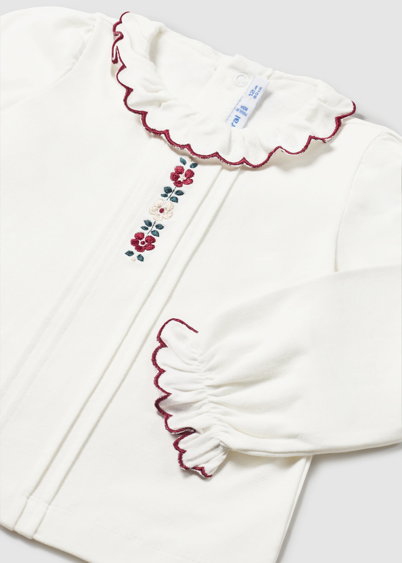 Blusa flores bordadas bebé