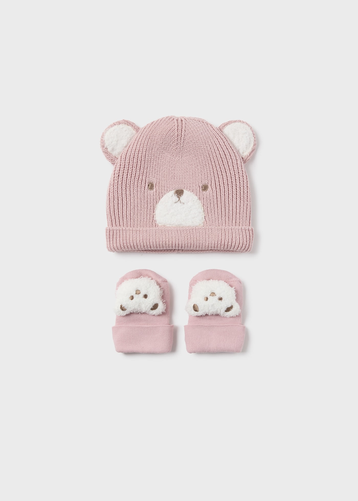 Set bonnet et chaussettes ourson nouveau-né