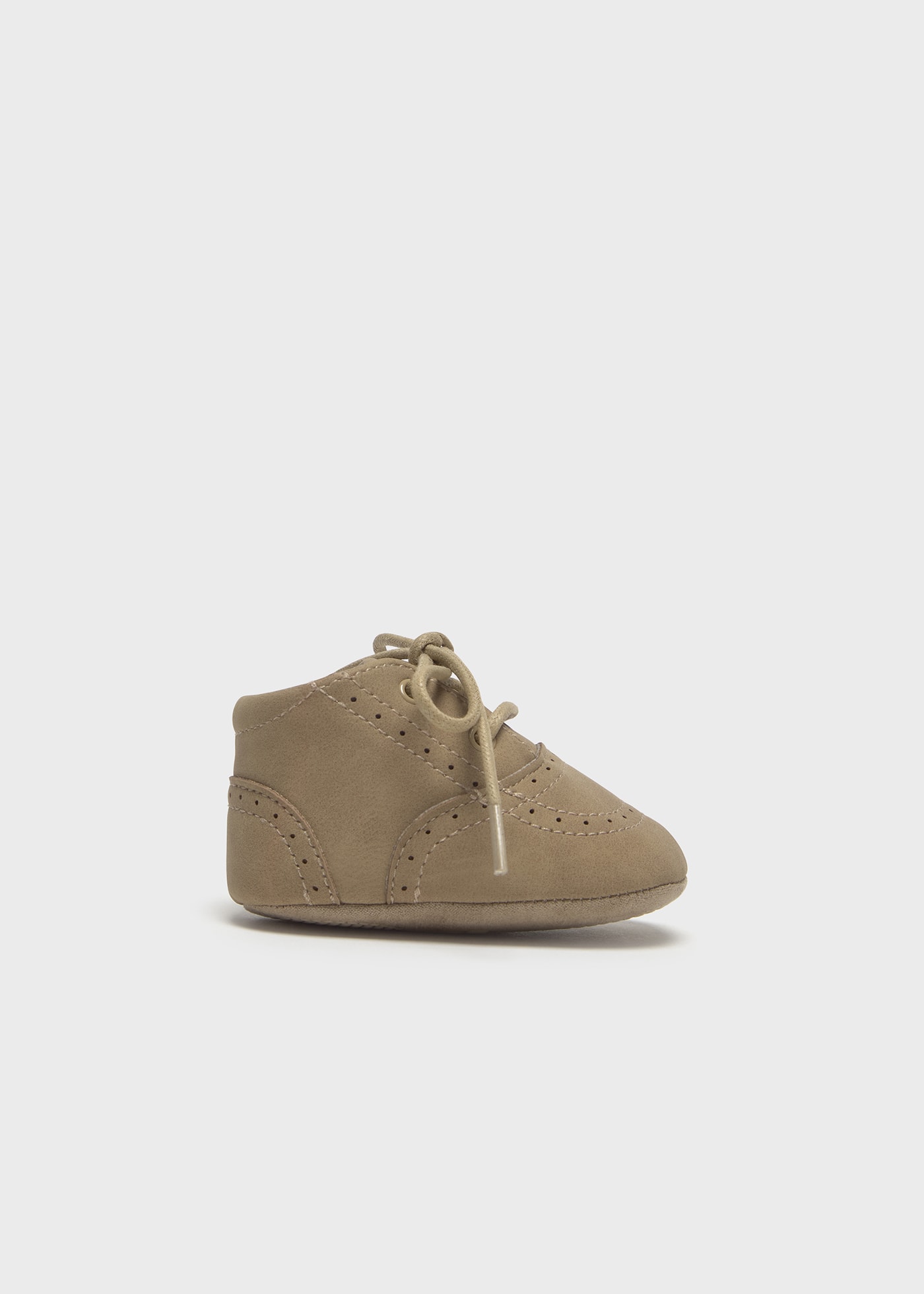 Scarpe sportive traforate best sale