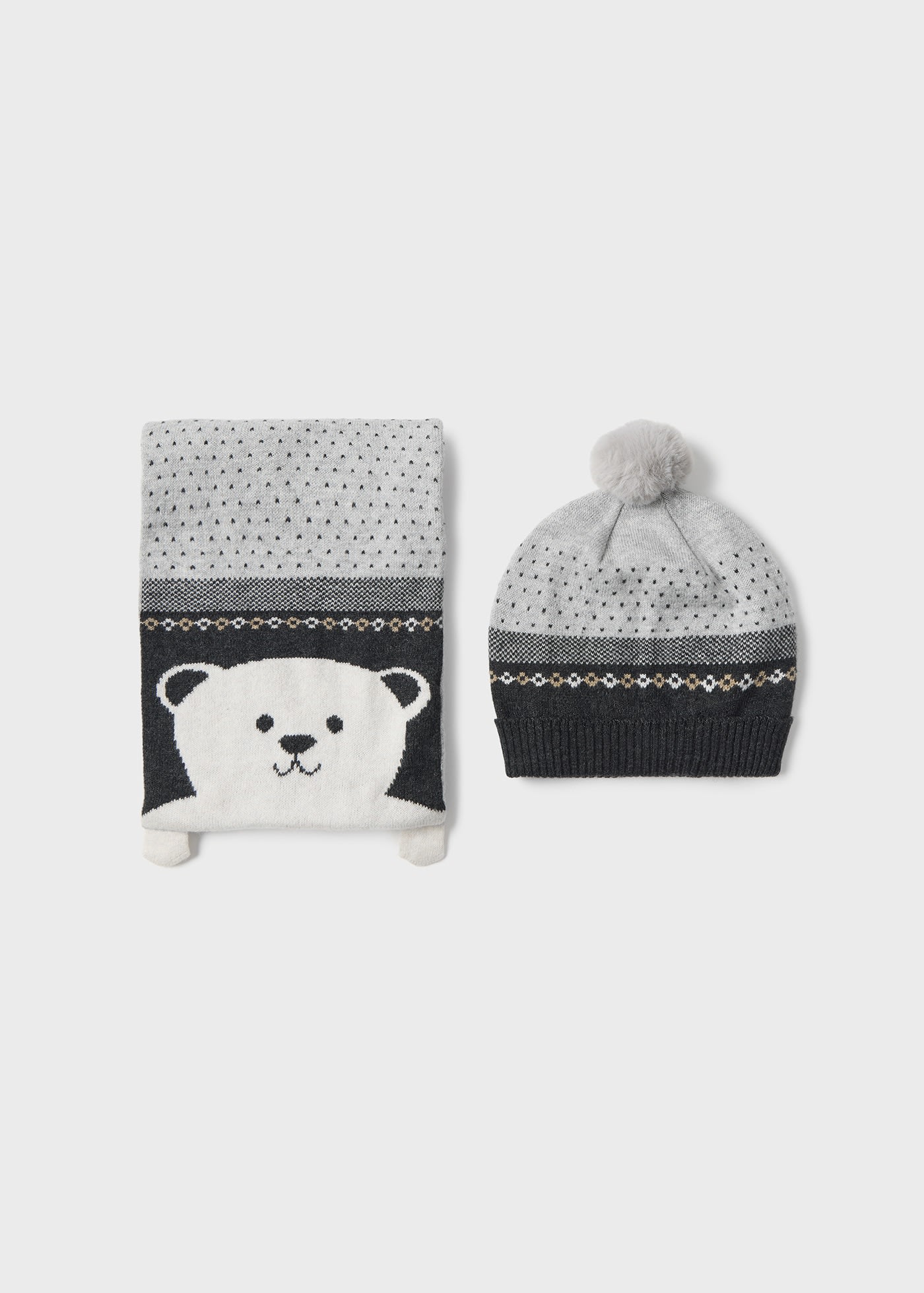 Conjunto gorro y bufanda oso bebé