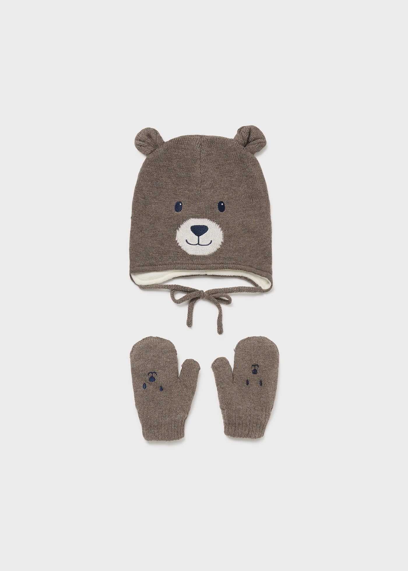 Conjunto gorro y manoplas oso bebé