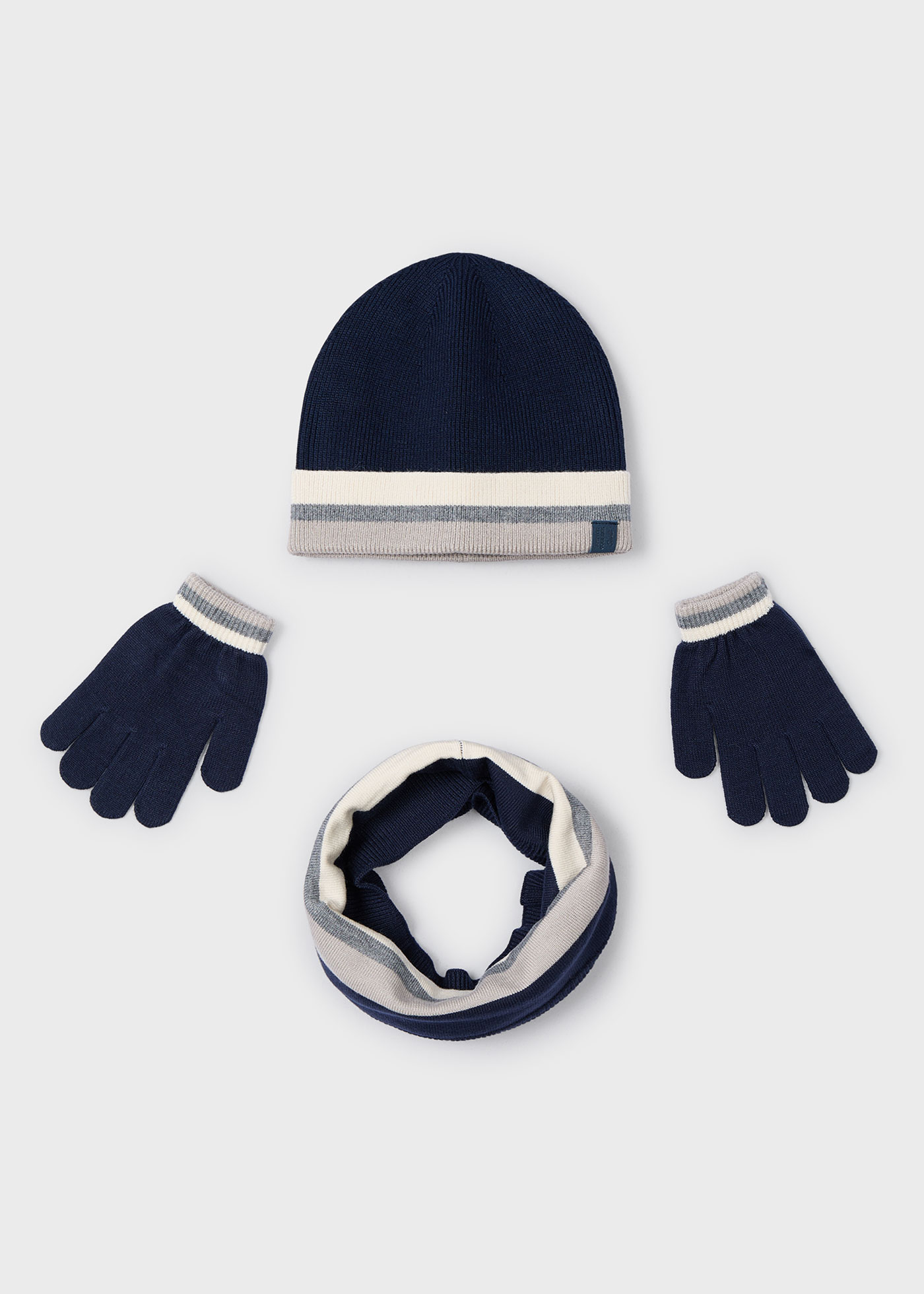 Conjunto 3 piezas con gorro niño