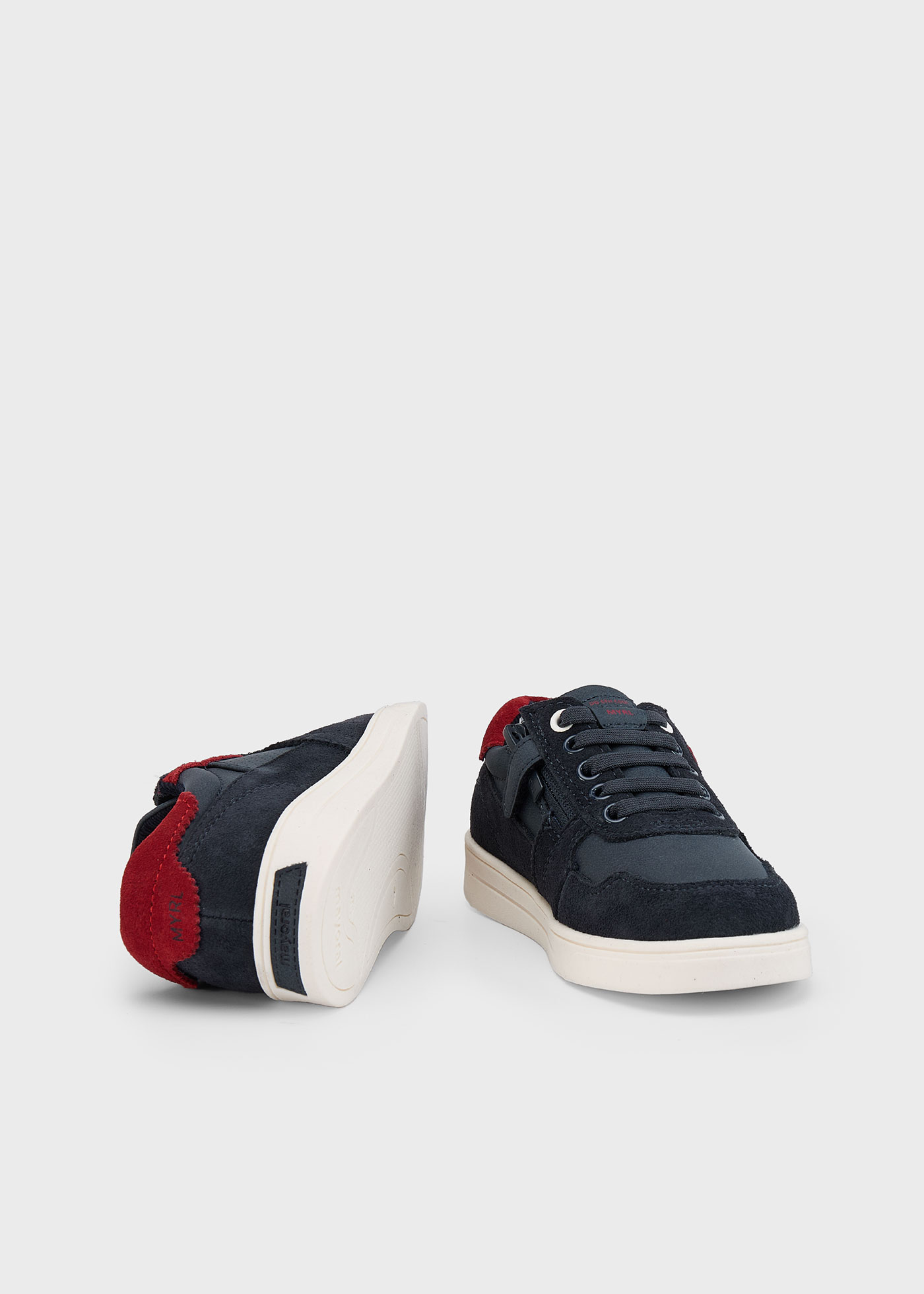 Buty sportowe dla chłopca