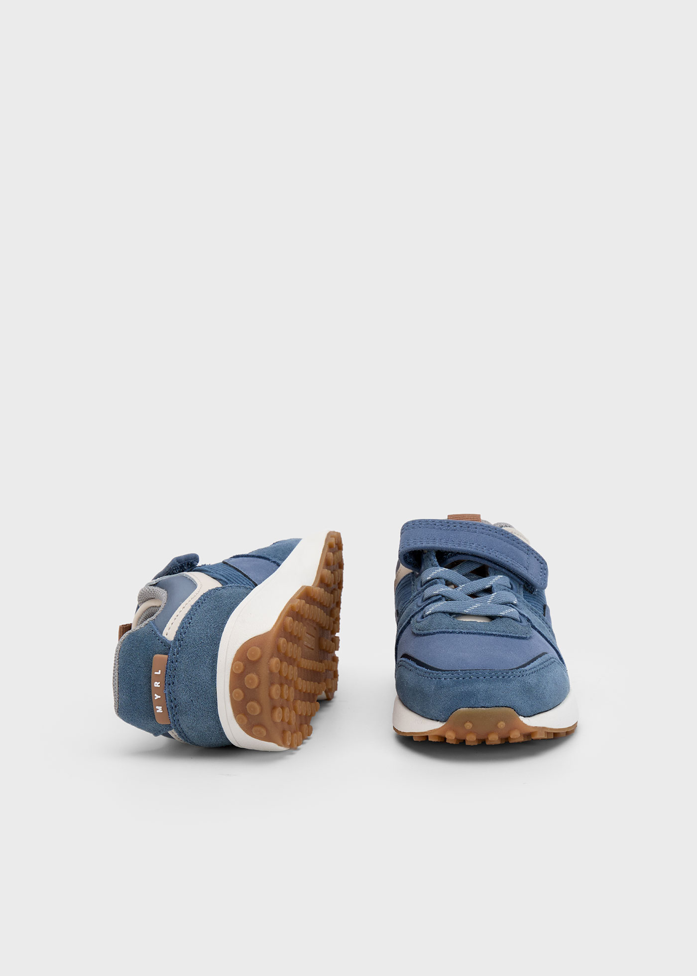 Buty sportowe dla chłopca