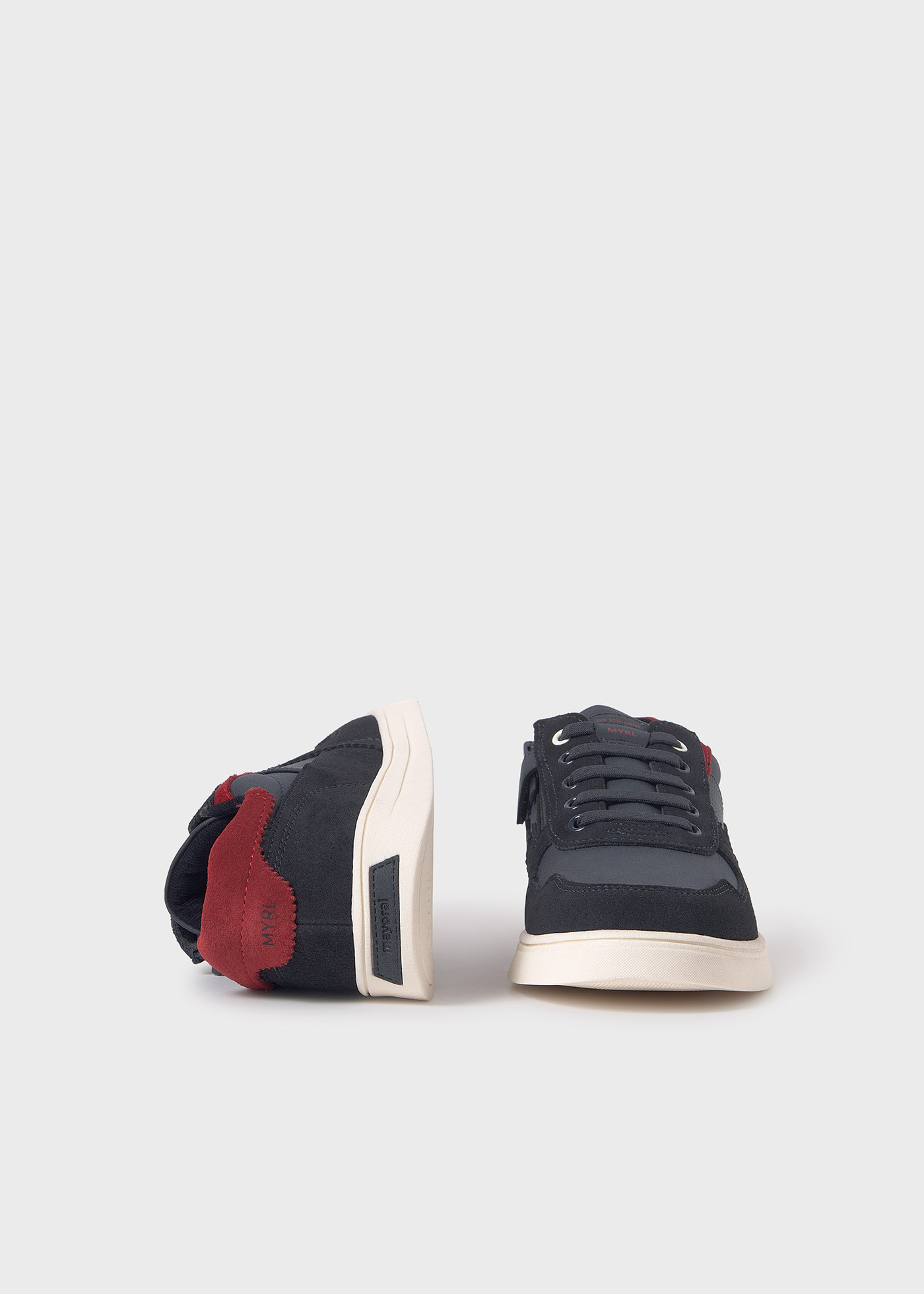 Buty dla chłopca