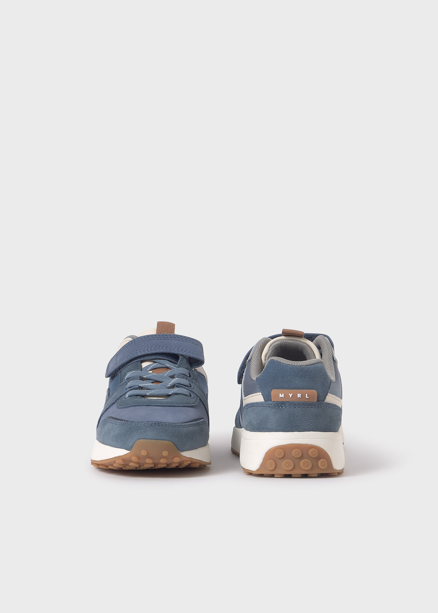 Buty sportowe dla chłopca