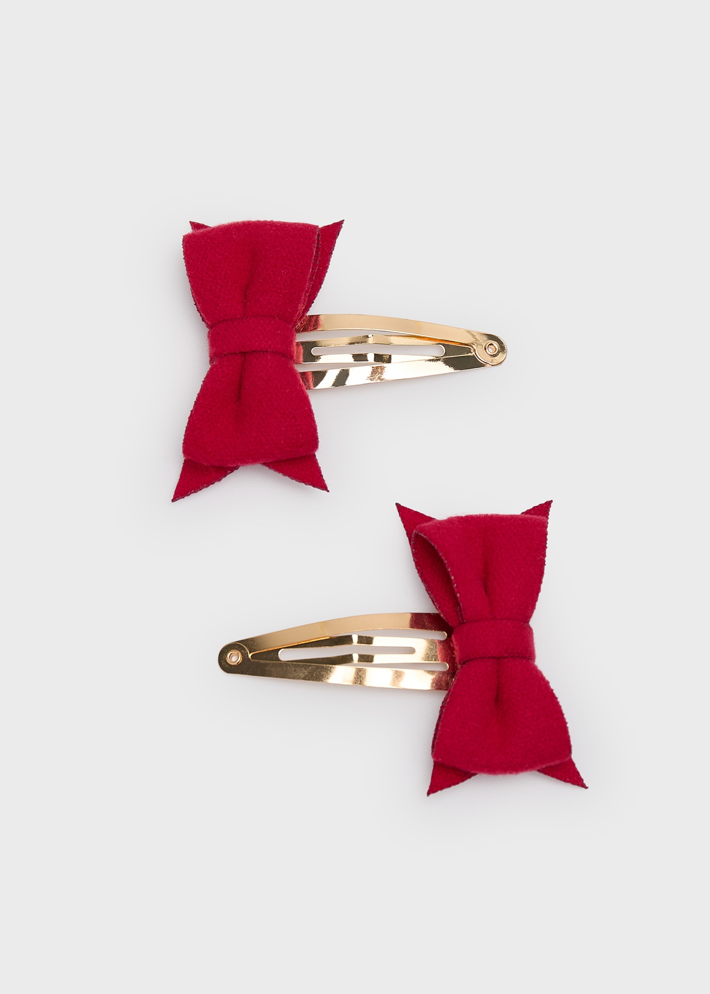 Set 2 clame par pasla fetita
