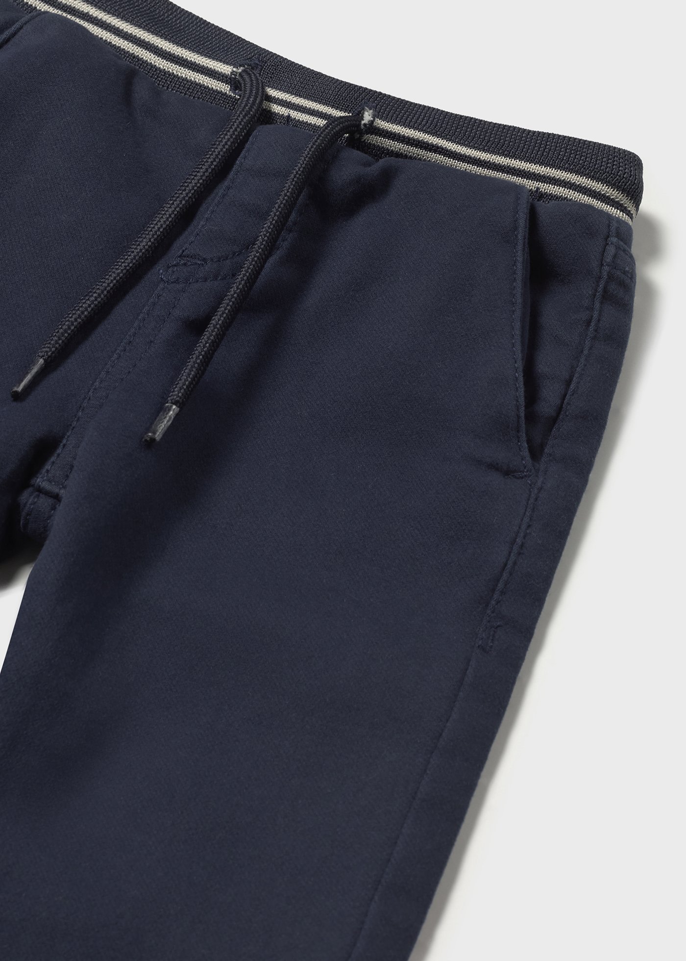 Pantalón jogger bebé