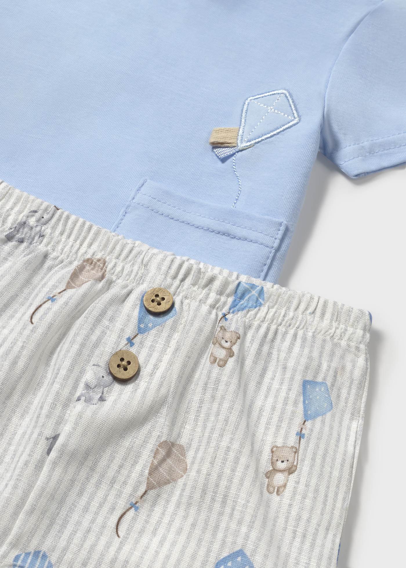 Newborn boy printed shorts and t-shirt set